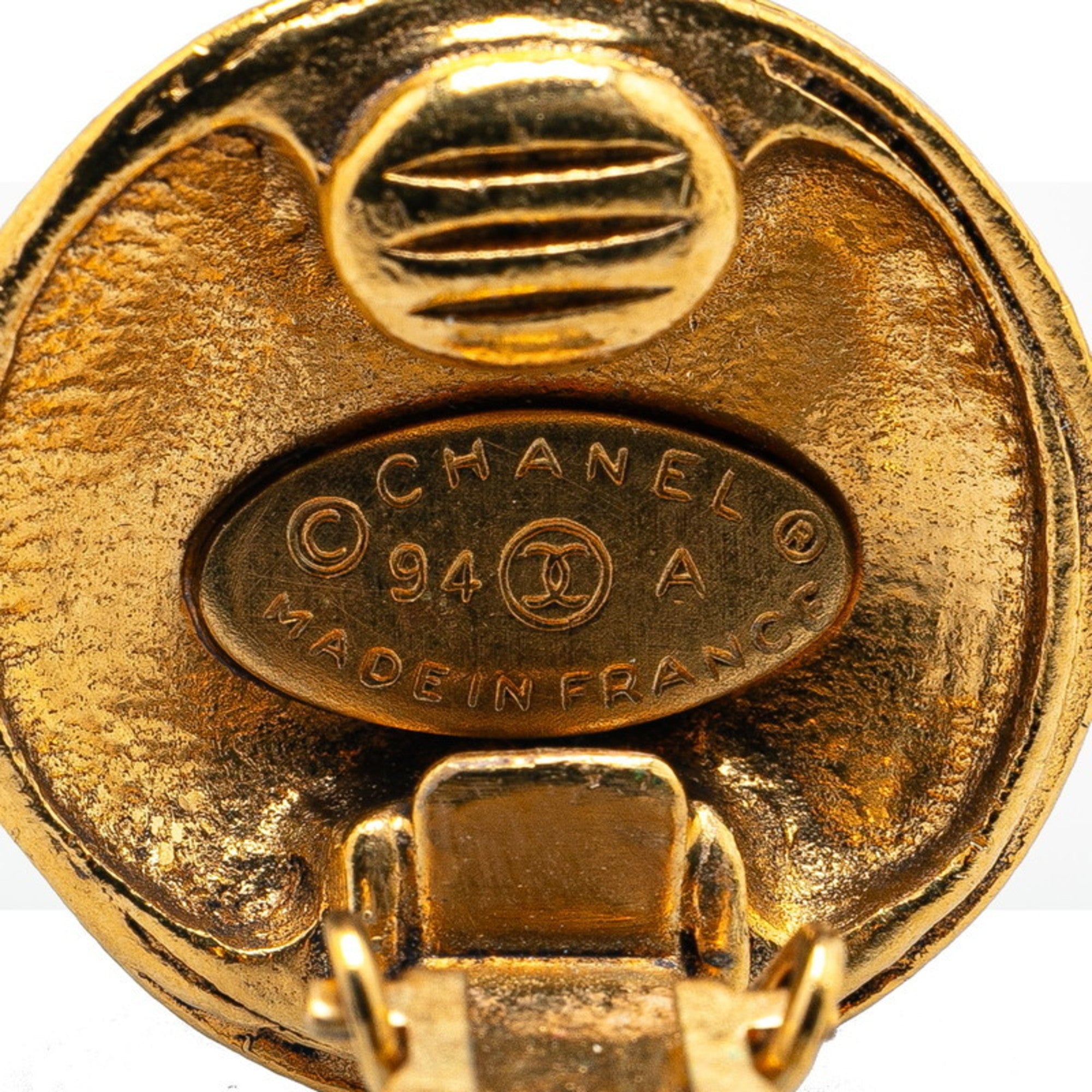 CC Logo Clip-On Earrings Metal Gold-Tone Metal