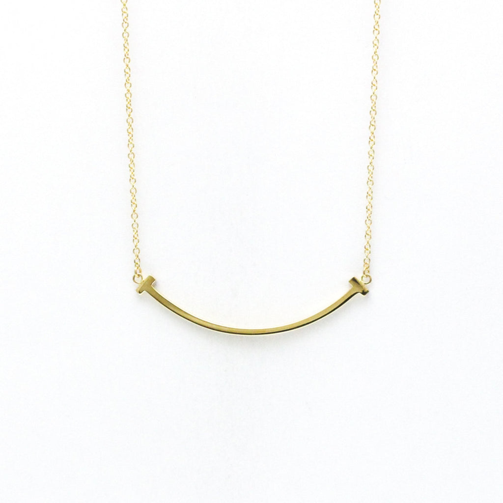 Smile Pendant Necklace 18K Yellow Gold