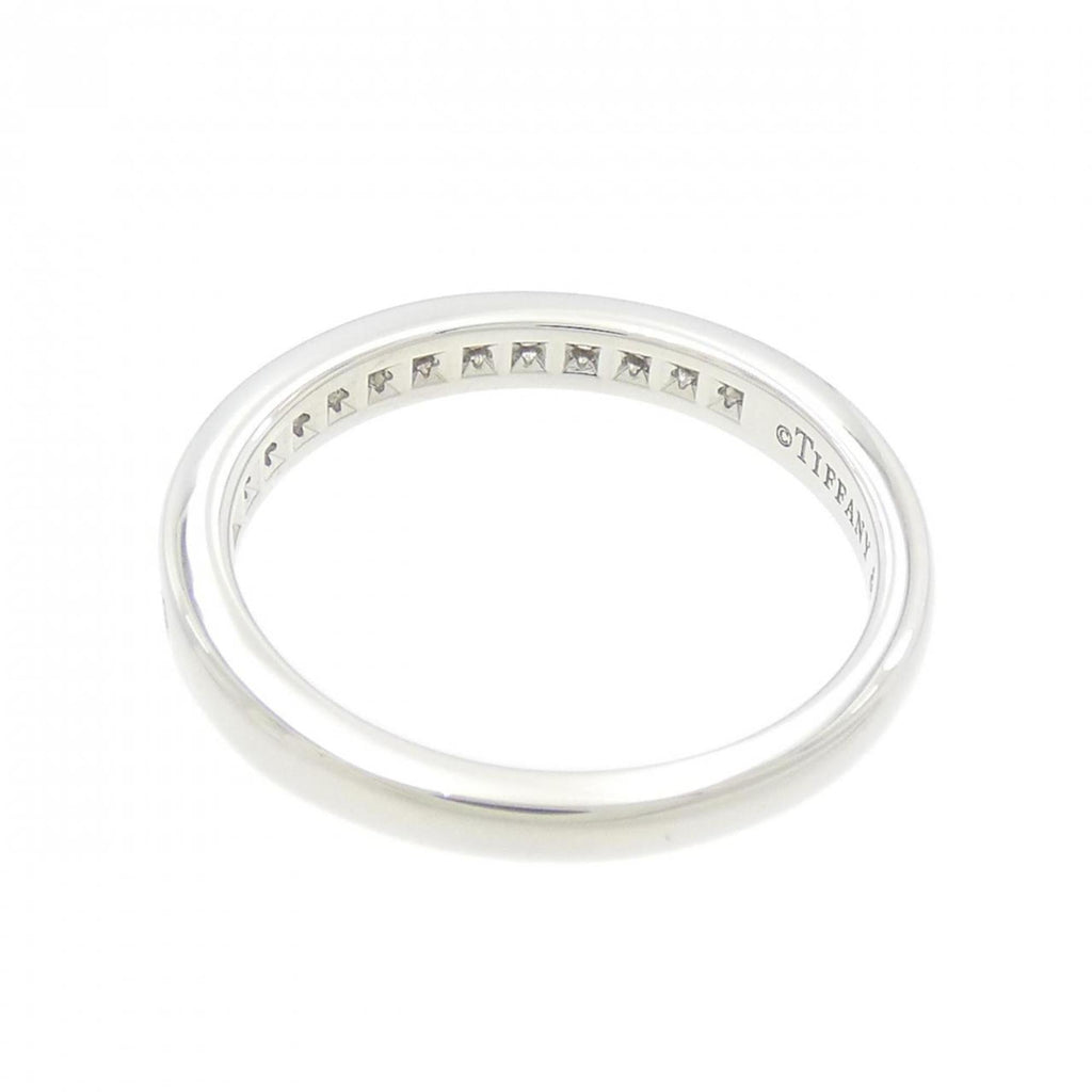 Half Circle Channel Setting Ring Platinum with Diamond