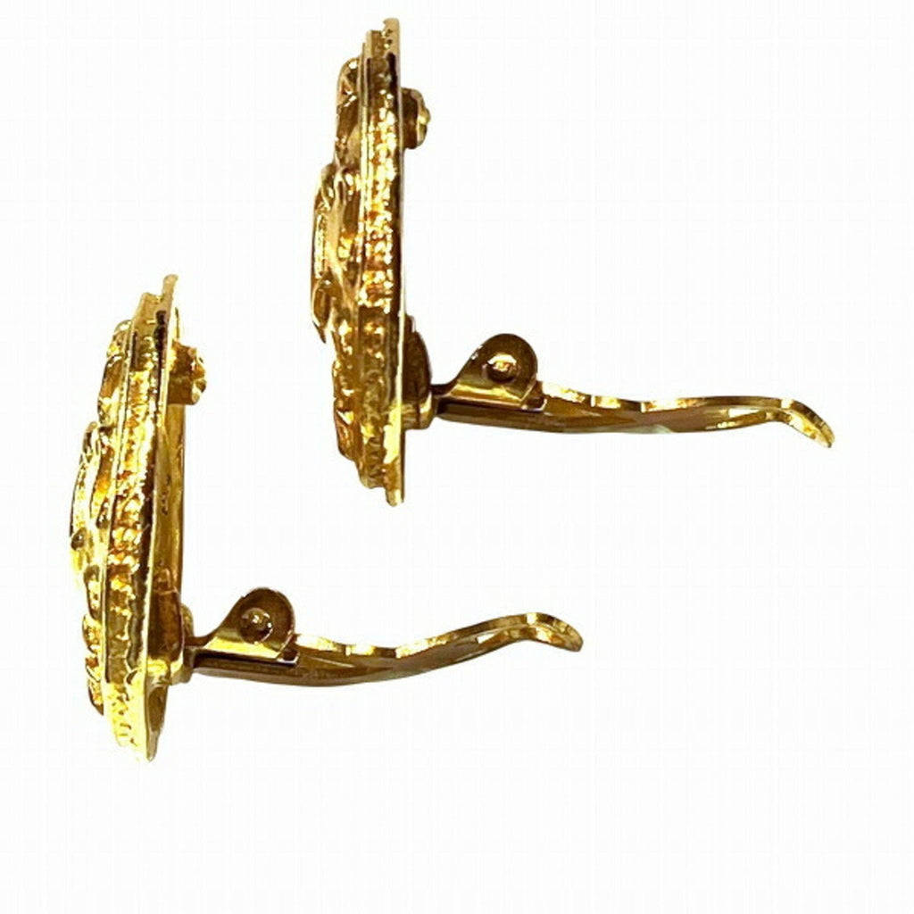 CC Logo Clip-On Earrings Metal Gold-Tone Metal