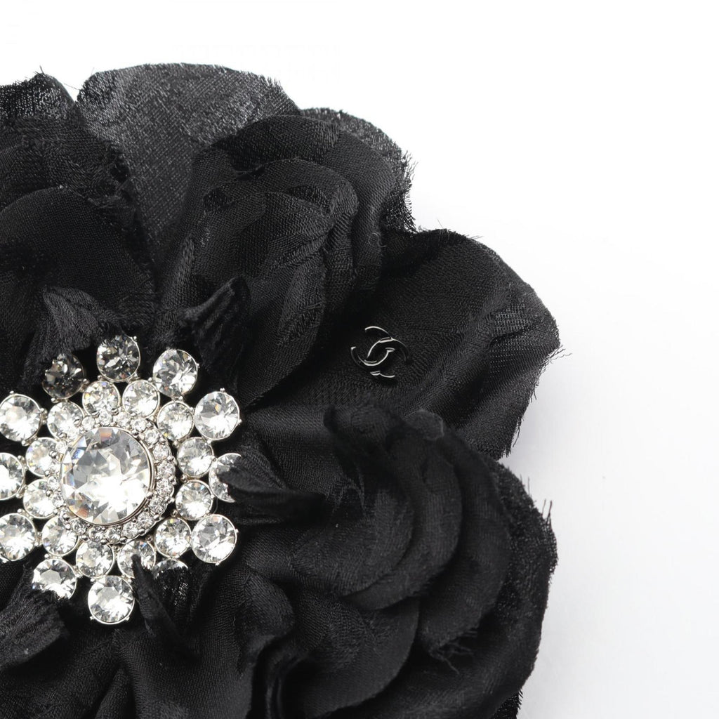 Camellia Brooch Silk Black