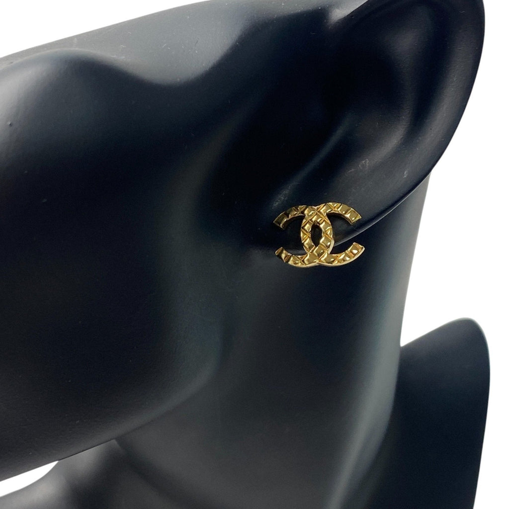 CC Logo Earrings Metal Gold-Tone Metal