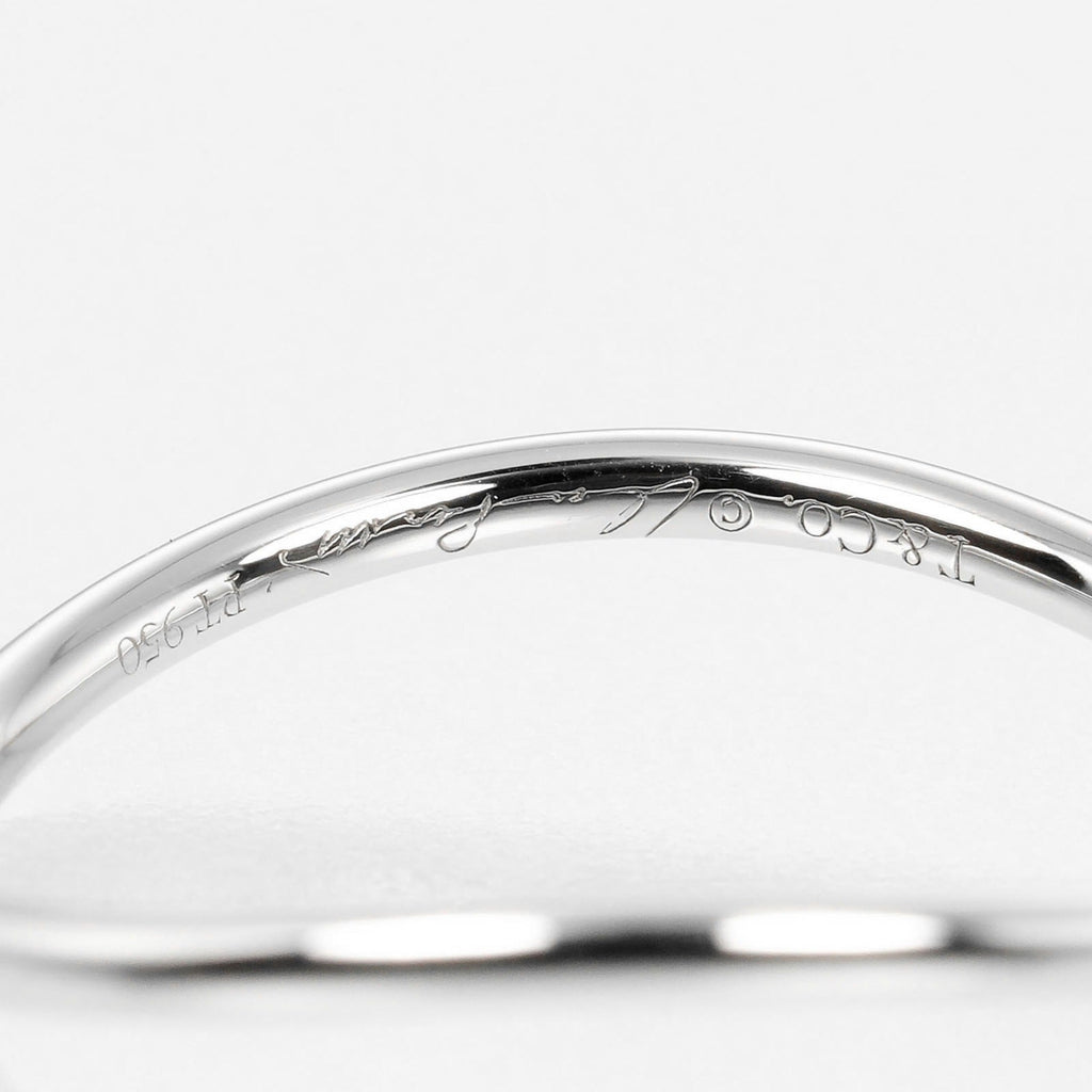 Wave Ring Platinum With Diamond
