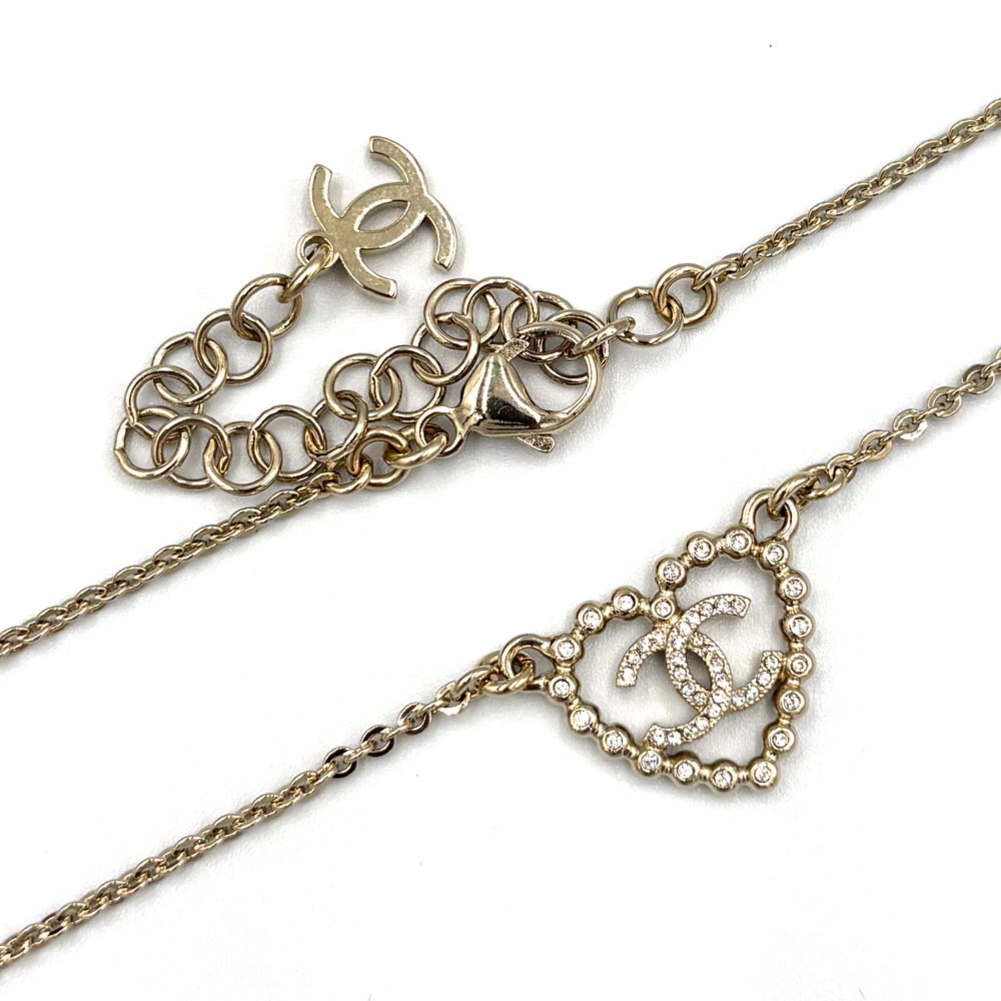 CC Logo Heart Pendant Necklace Silver-Tone Metal