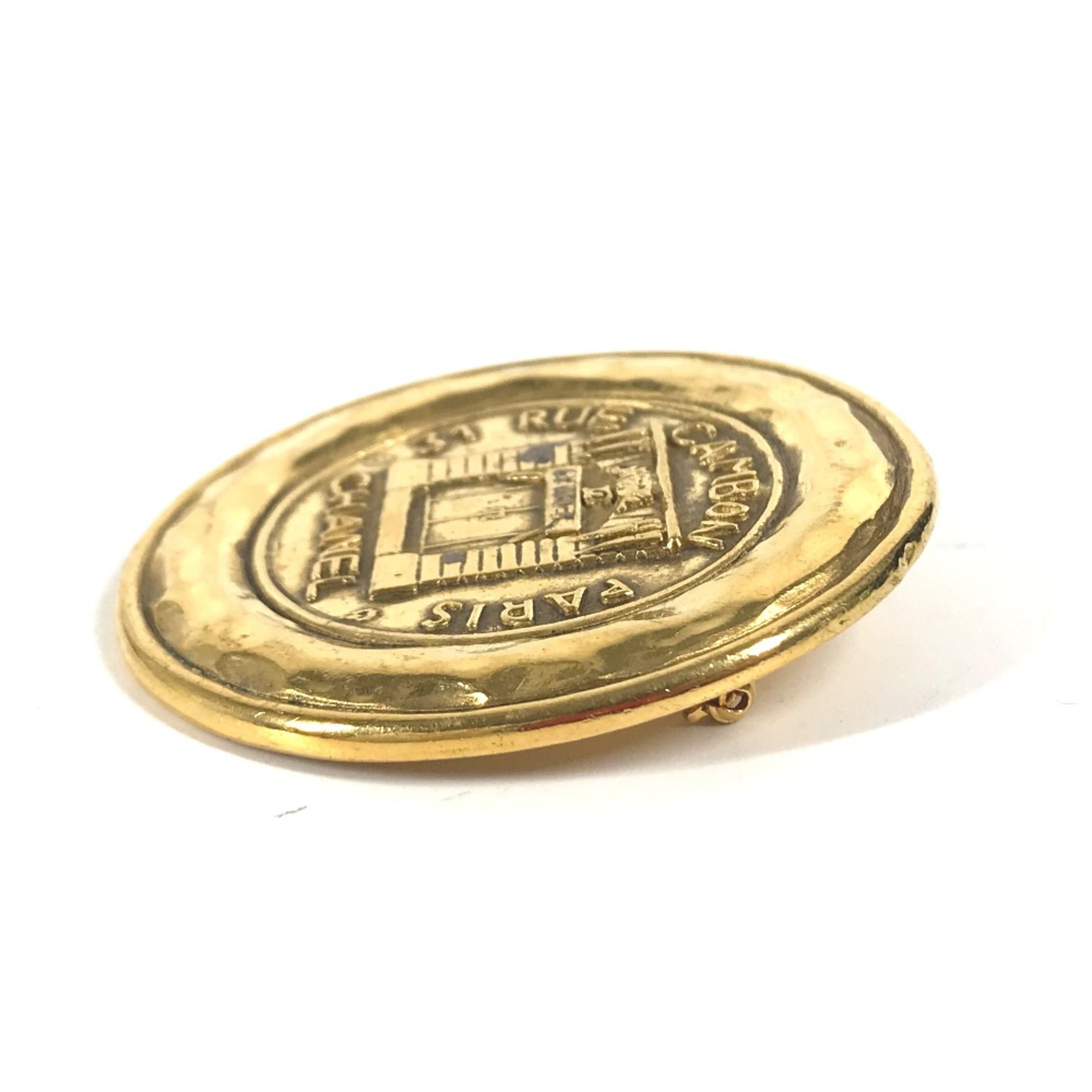Vintage Brooch Metal Gold