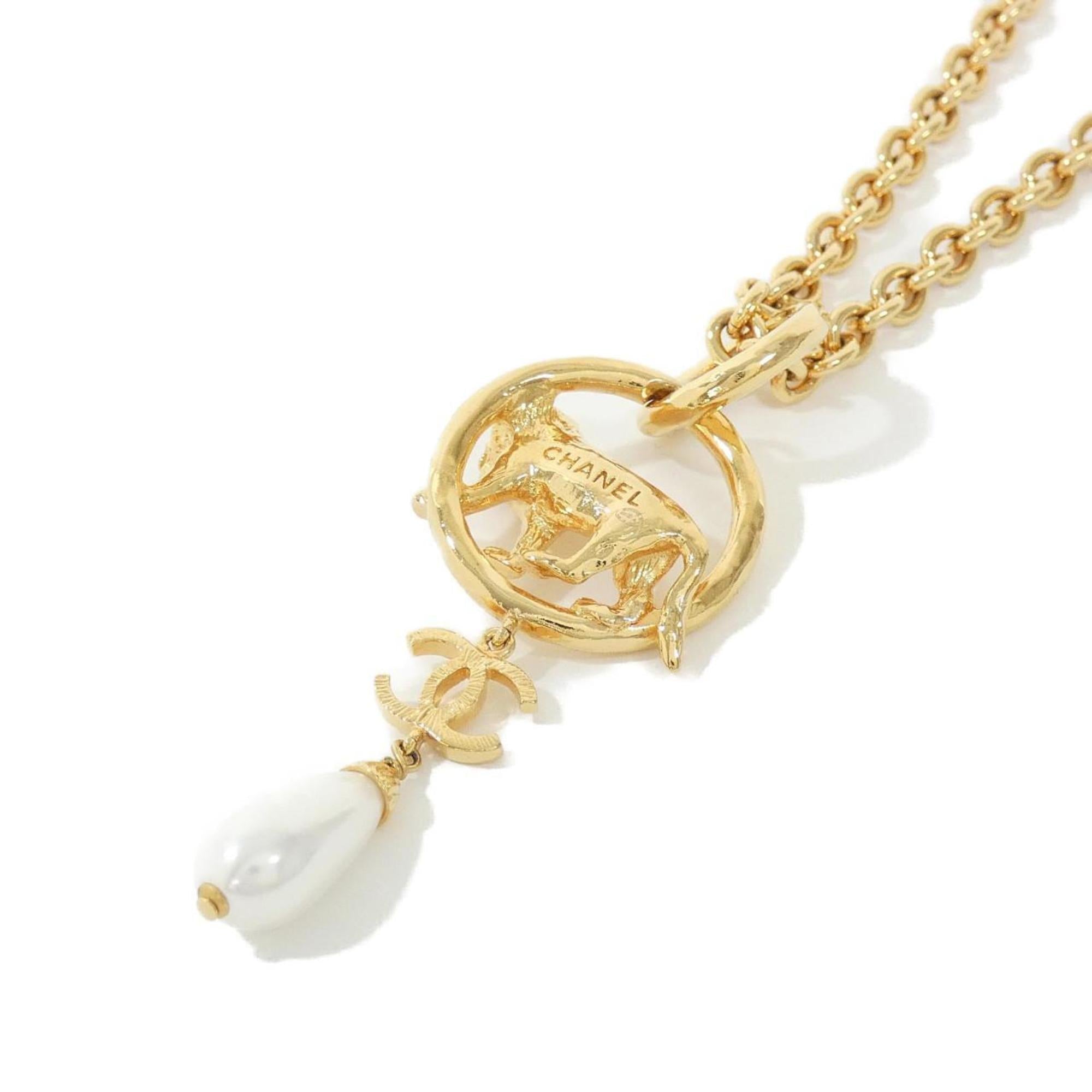 Pendant Necklace Gold with Artificial Pearl