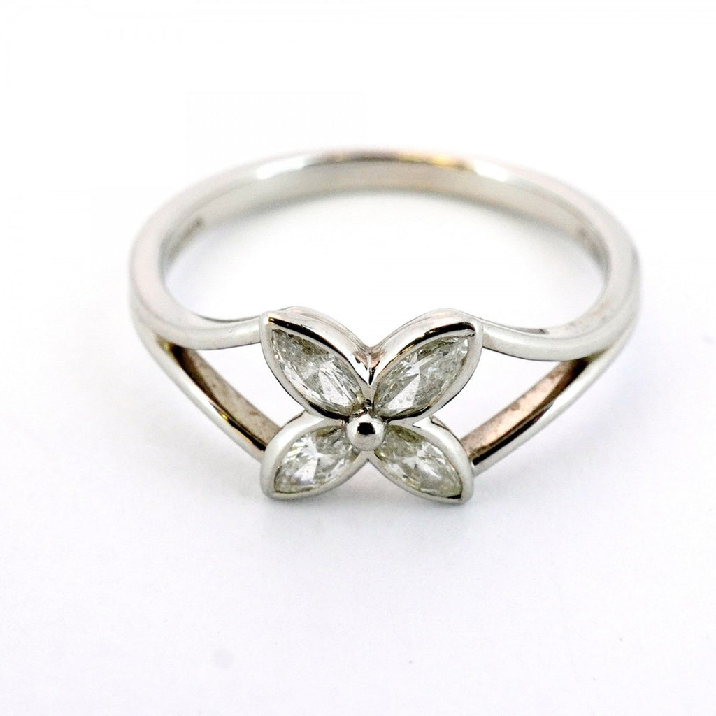 Victoria Ring Platinum with Diamond