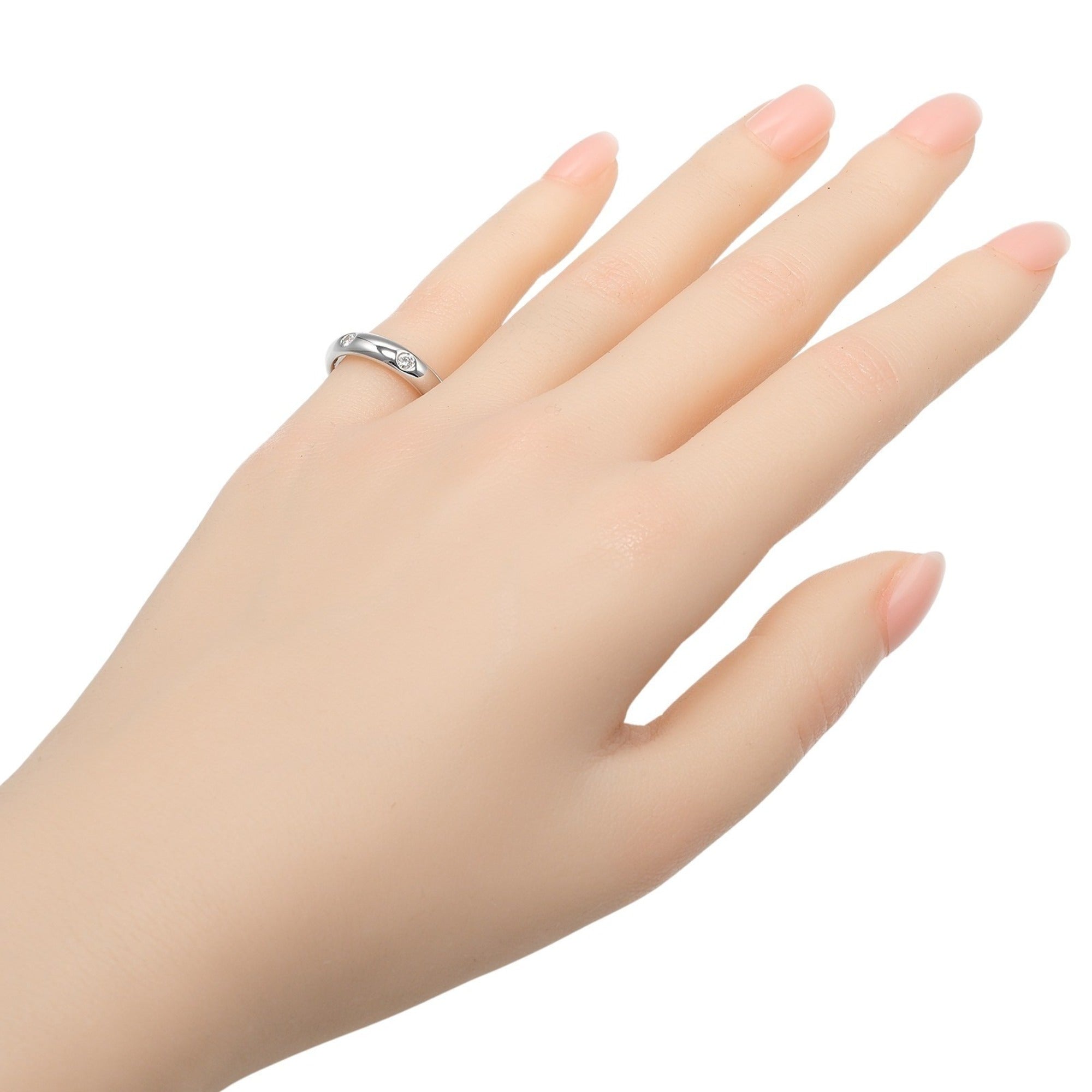 Stella Ring 18K White Gold with Diamond