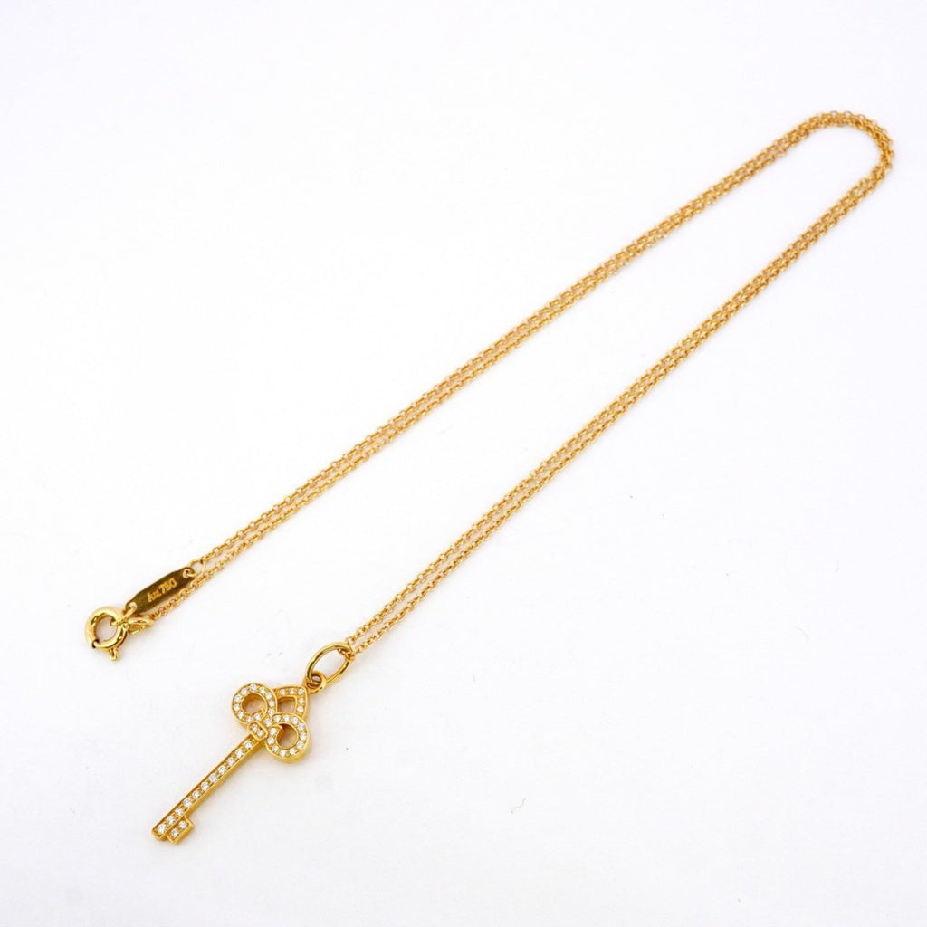 Fleur de Liskey Pendant Necklace 18K Yellow Gold With Diamond