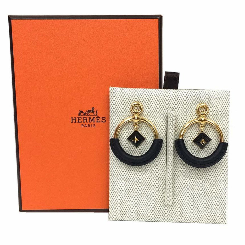 Earrings Metal and Swift Leather