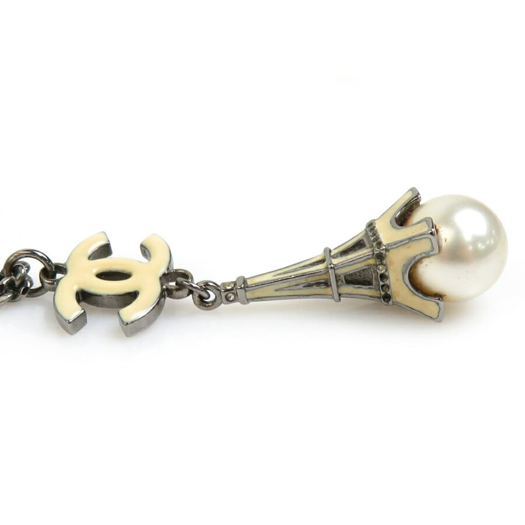 Pendant Necklace Metal Ivory and Silver