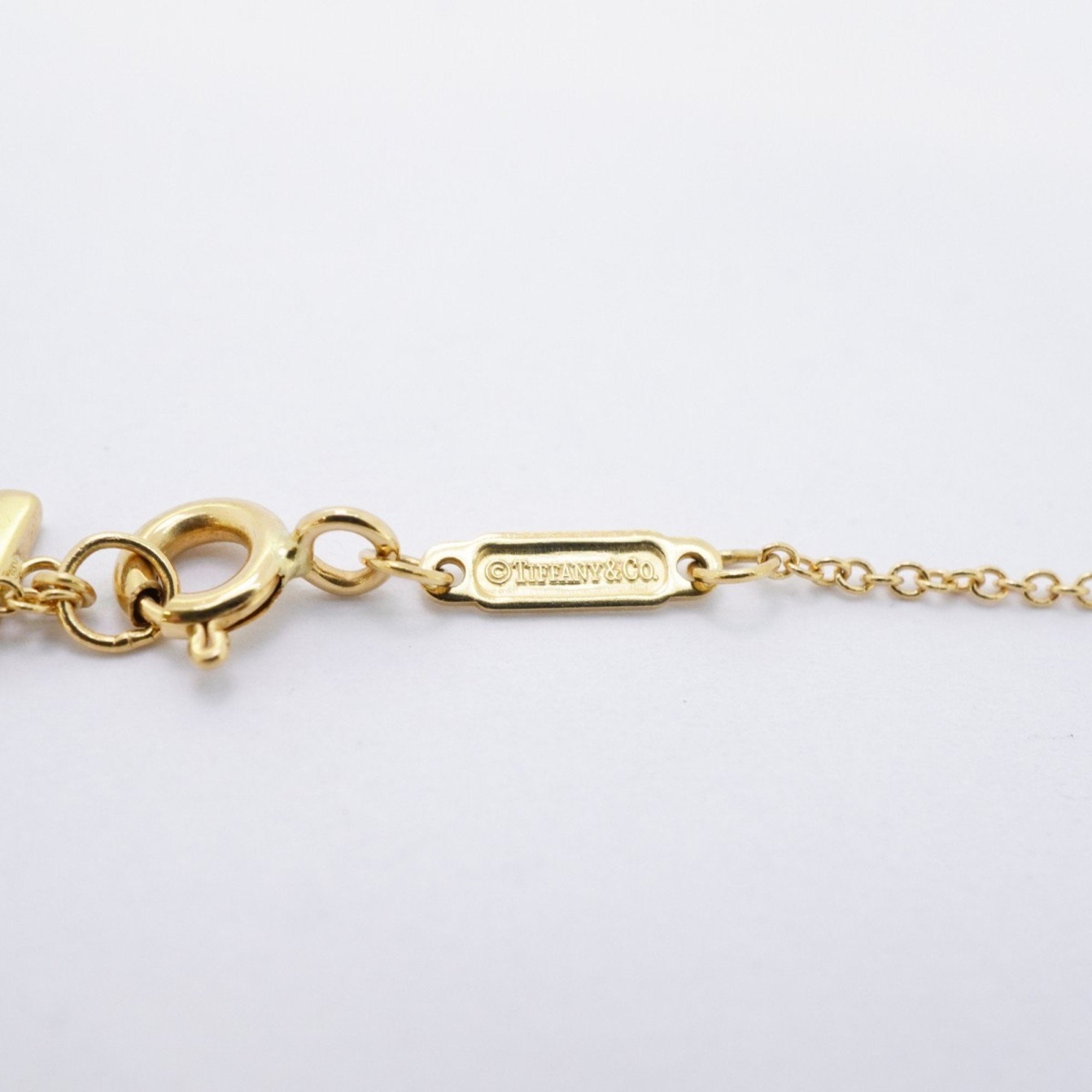 T Smile Pendant Necklace 18K Yellow Gold