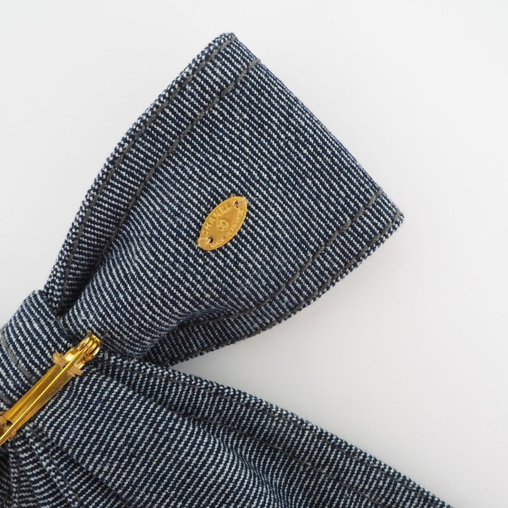 Ribbon Denim Brooch Blue