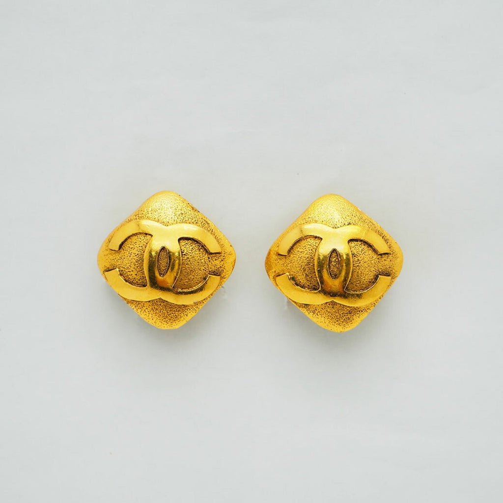 Clip-On Earrings Clip-On Gold-Tone Metal