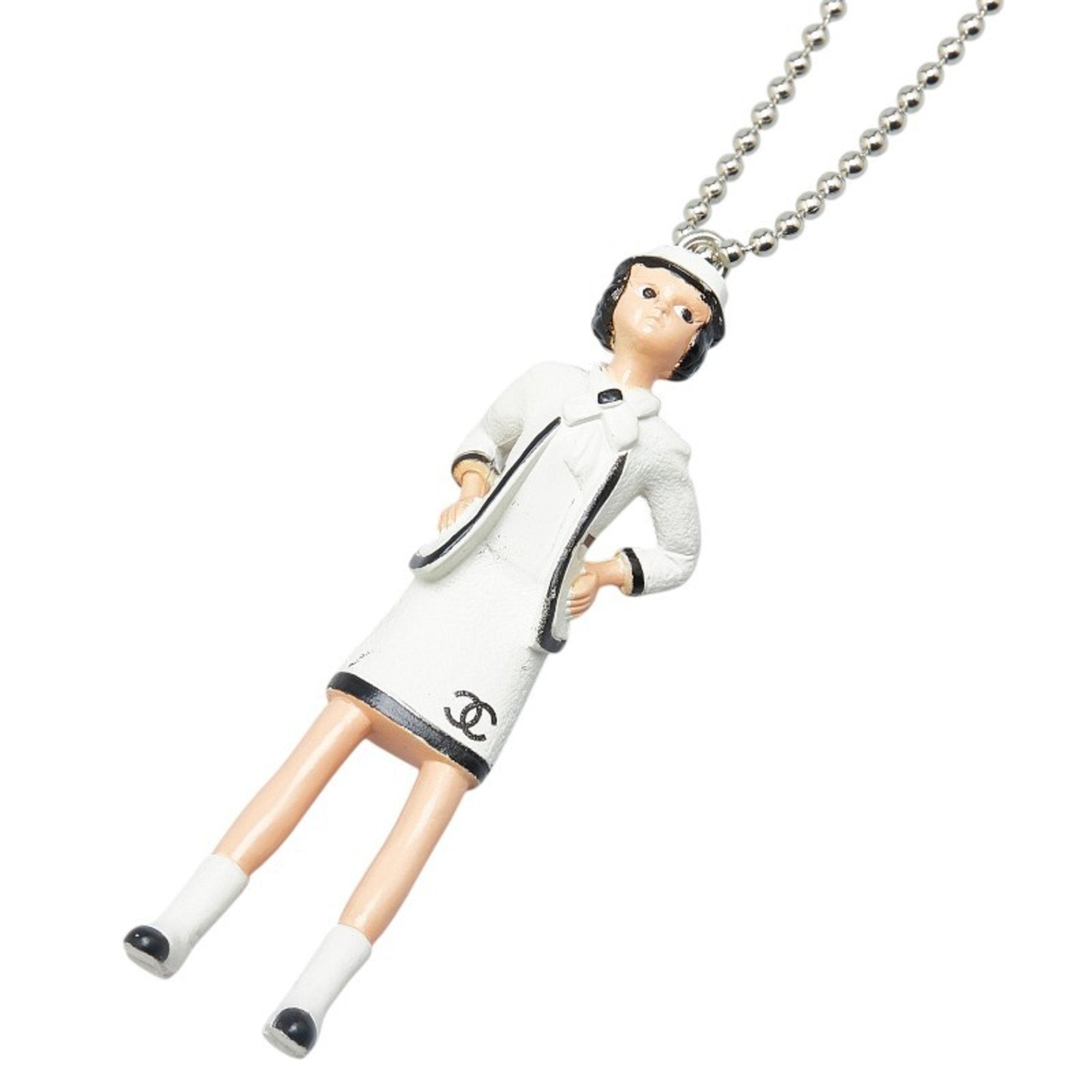 Mademoiselle Pendant Necklace Metal