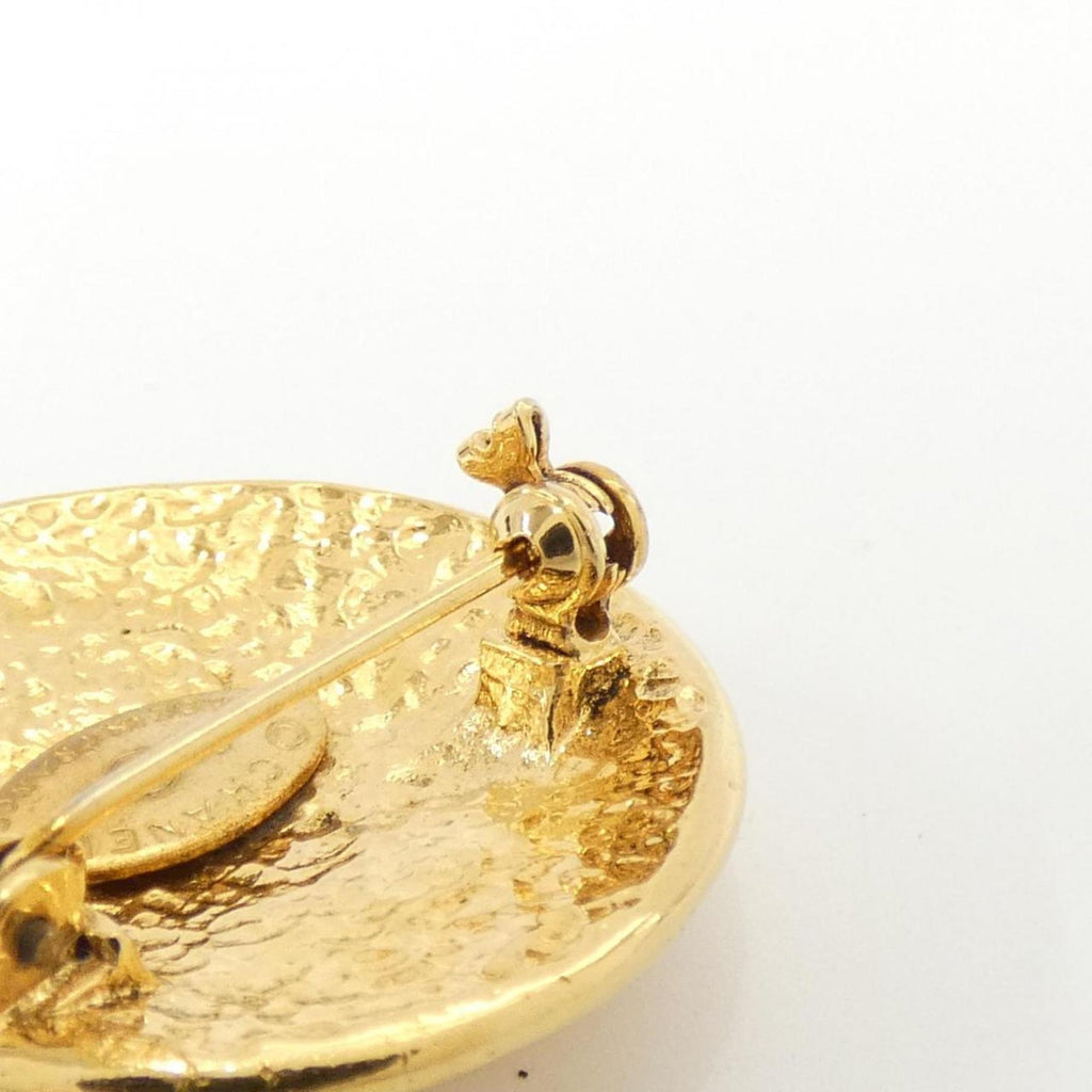 Brooch Gold-Tone Metal