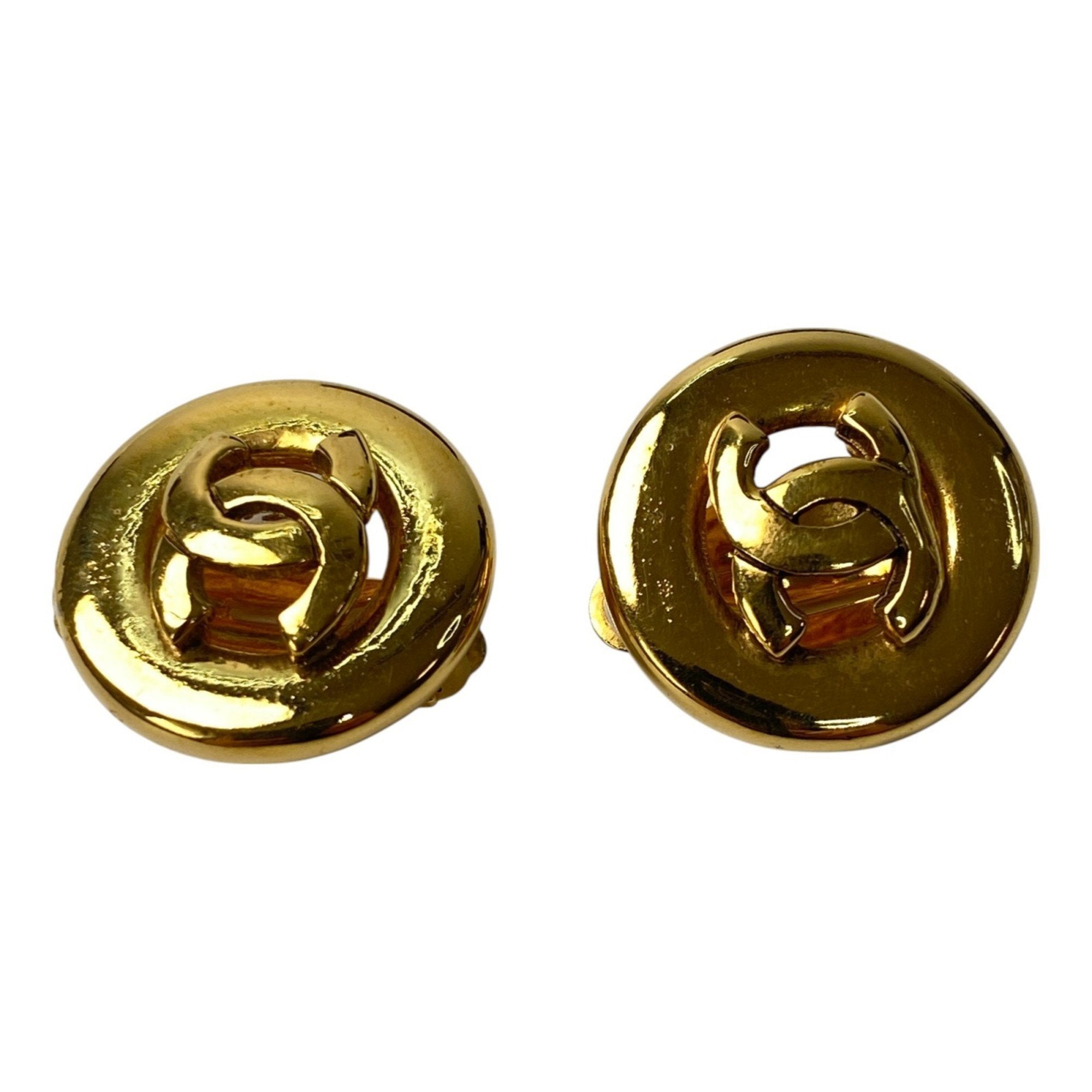 CC Logo Clip-On Earrings Metal Gold-Tone Metal