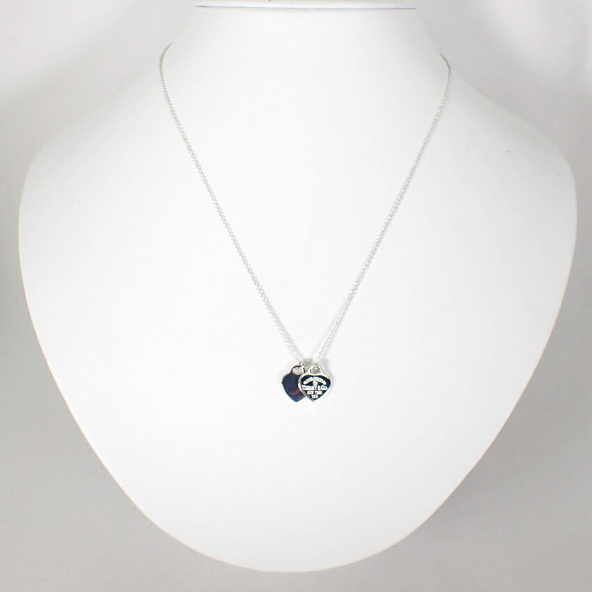 Pendant Necklace Enamel and Sterling Silver with Diamond