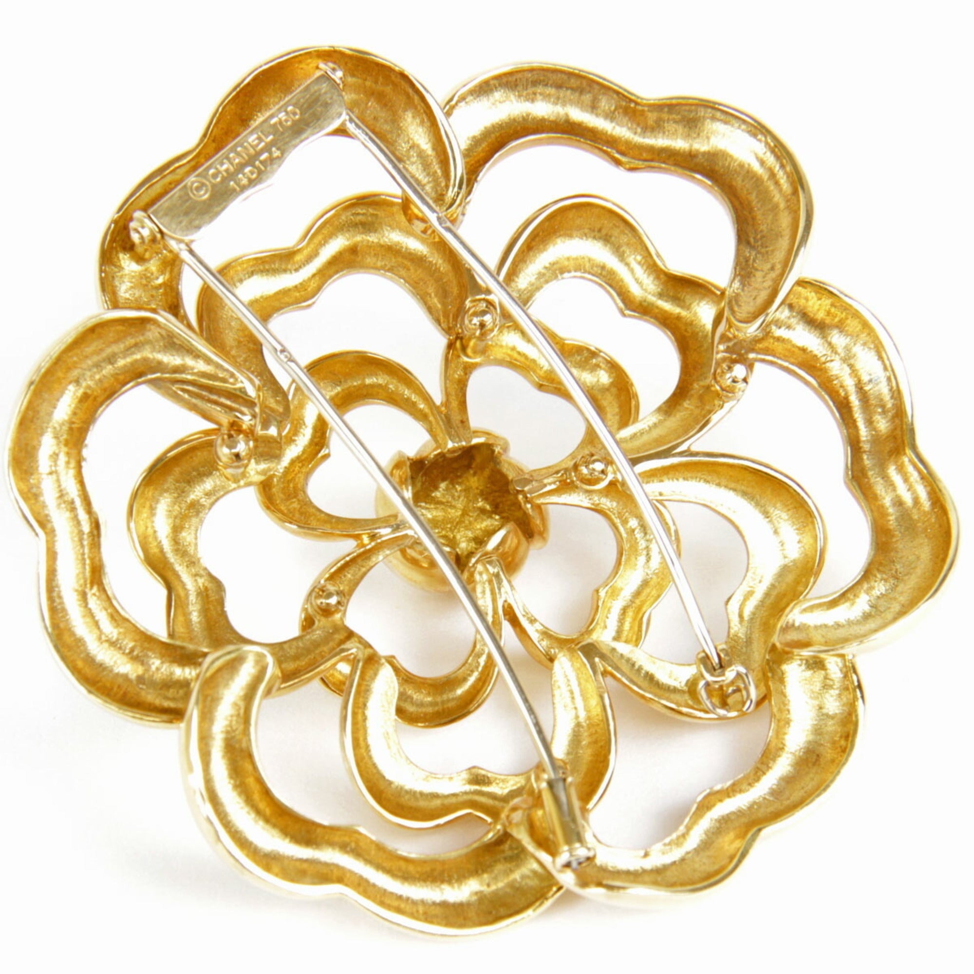 Camellia Brooch 18K Yellow Gold