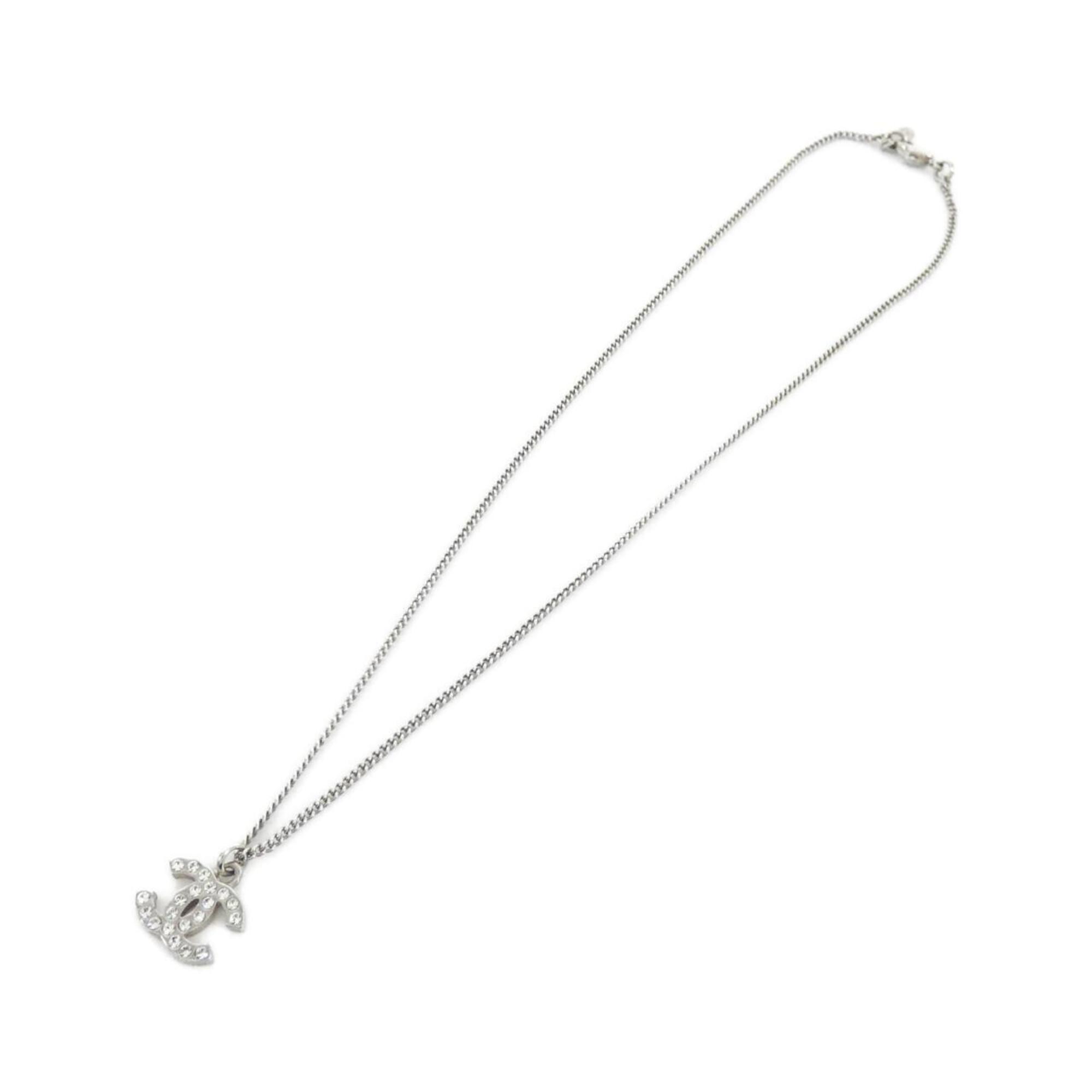 Pendant Necklace