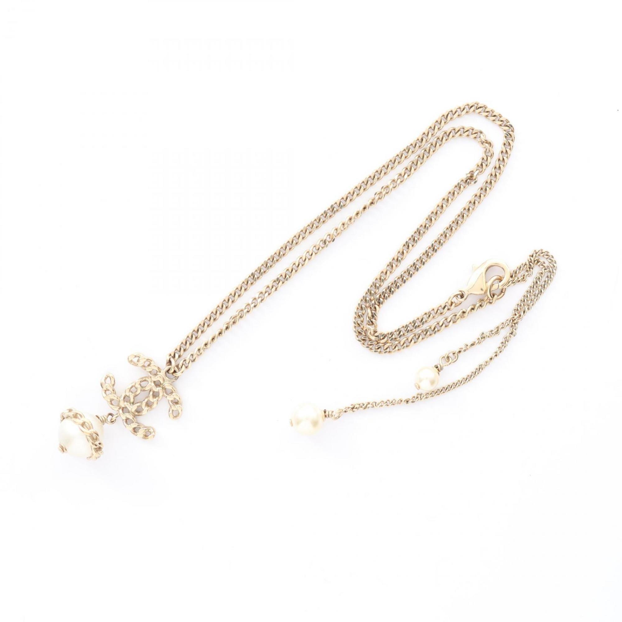 CC Logo Pendant Necklace Metal