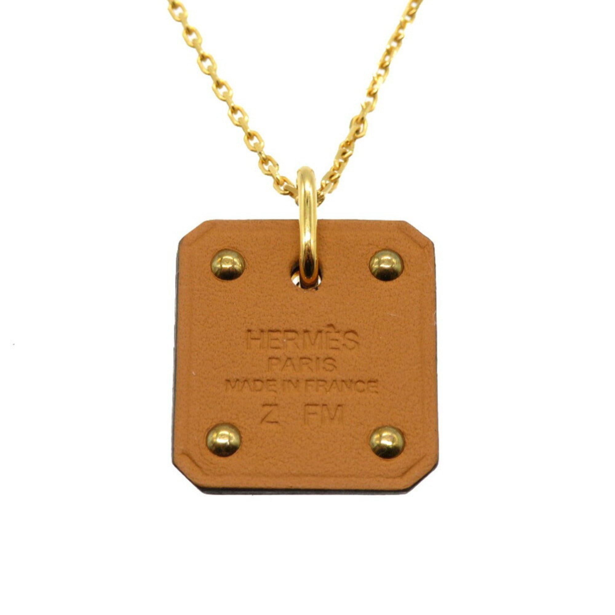 Pendant Necklace Metal and Swift Leather Gold