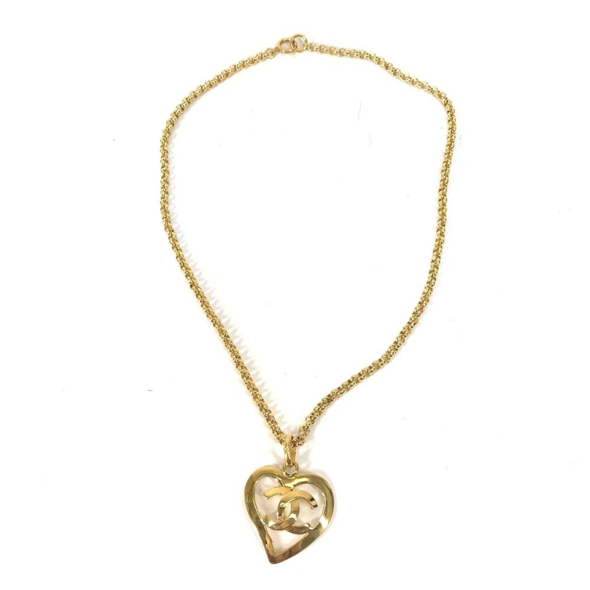CC Logo Chain Heart Pendant Necklace Metal