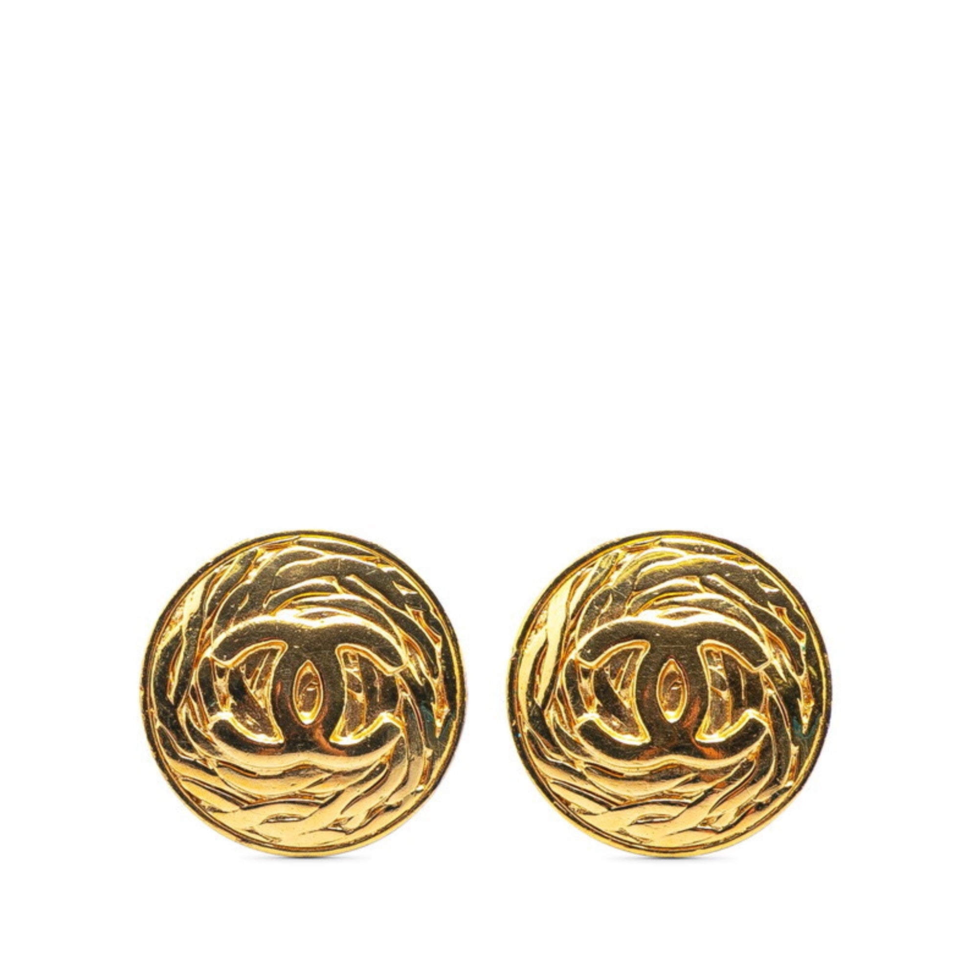 CC Logo Round Clip-On Earrings Metal Gold-Tone Metal