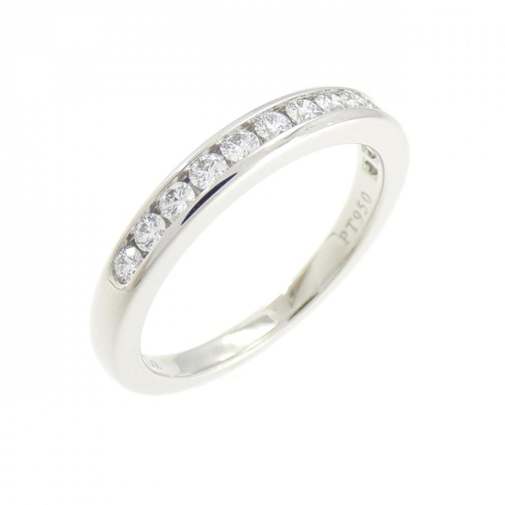 Half Circle Channel Setting Ring with Diamond