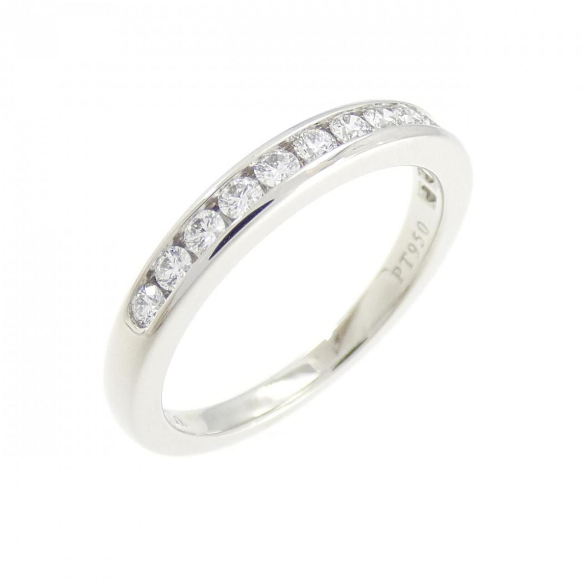 Half Circle Channel Setting Ring with Diamond