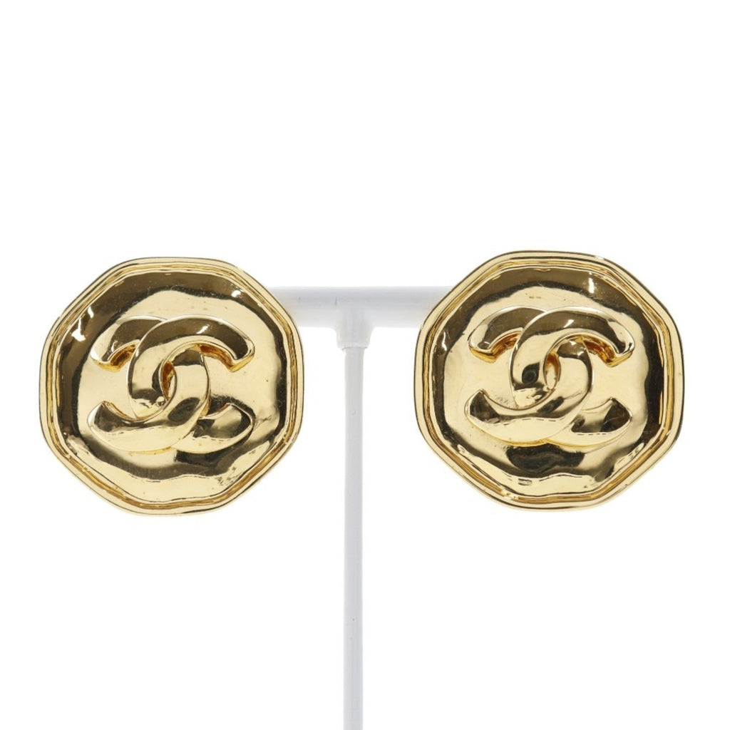 CC Logo Clip-On Earrings Metal Gold-Tone Metal