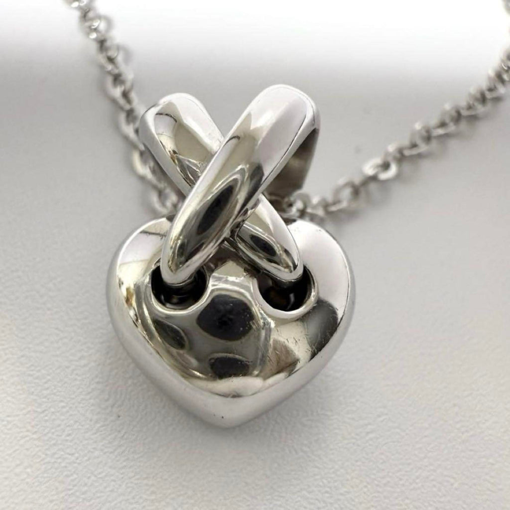 Heart Pendant Necklace Metal and 18K White Gold