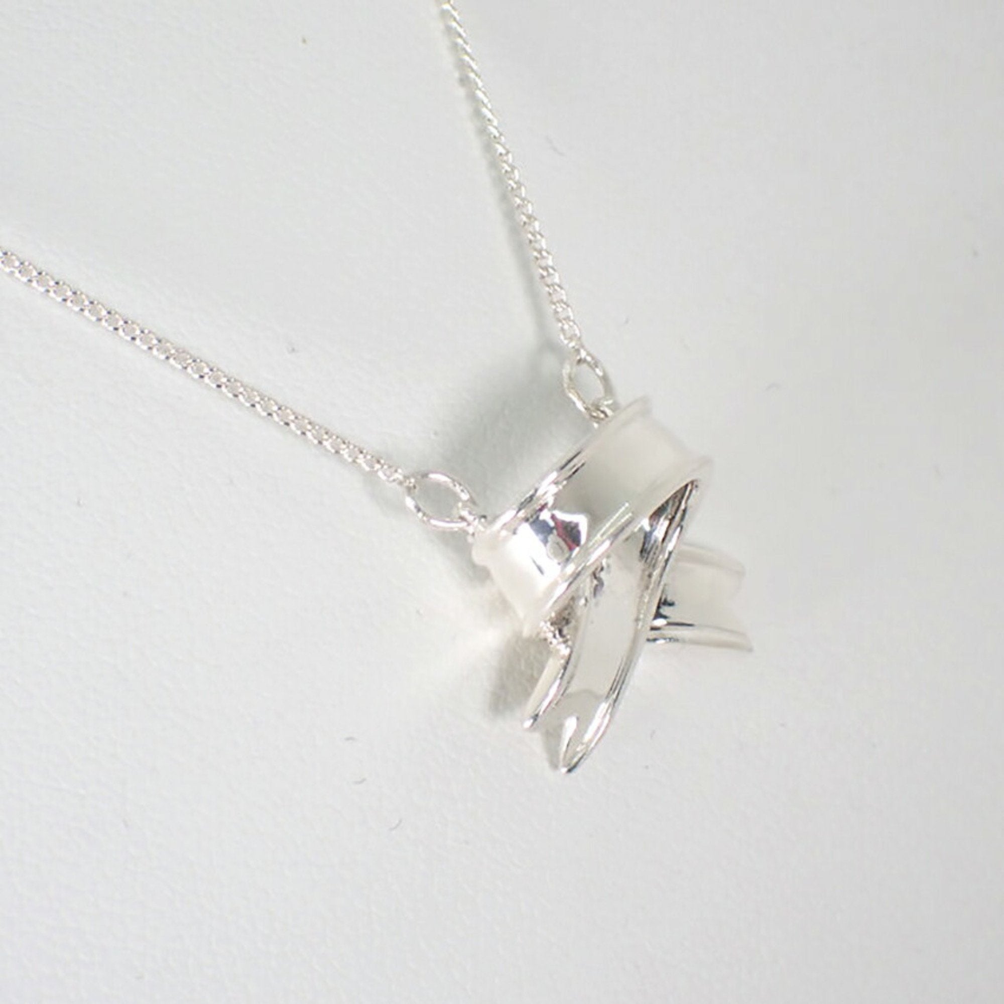 Ribbon Pendant Necklace Sterling Silver
