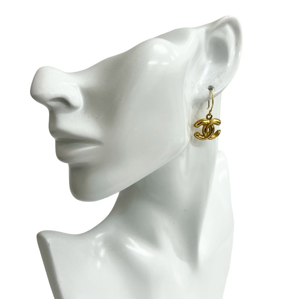 CC Logo Earrings Metal Gold-Tone Metal