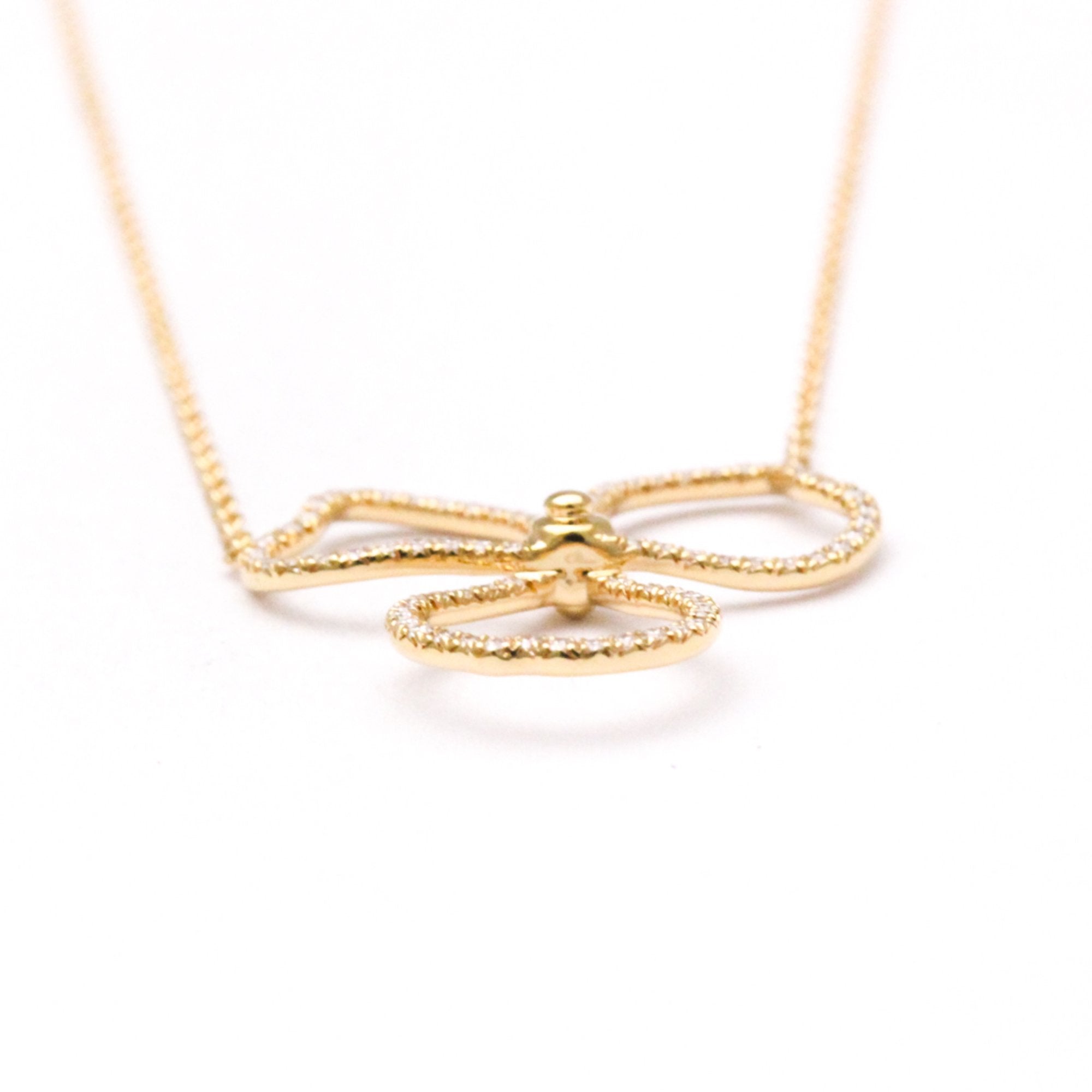 Open Paper Flower Pendant Necklace 18K Rose Gold with Diamond