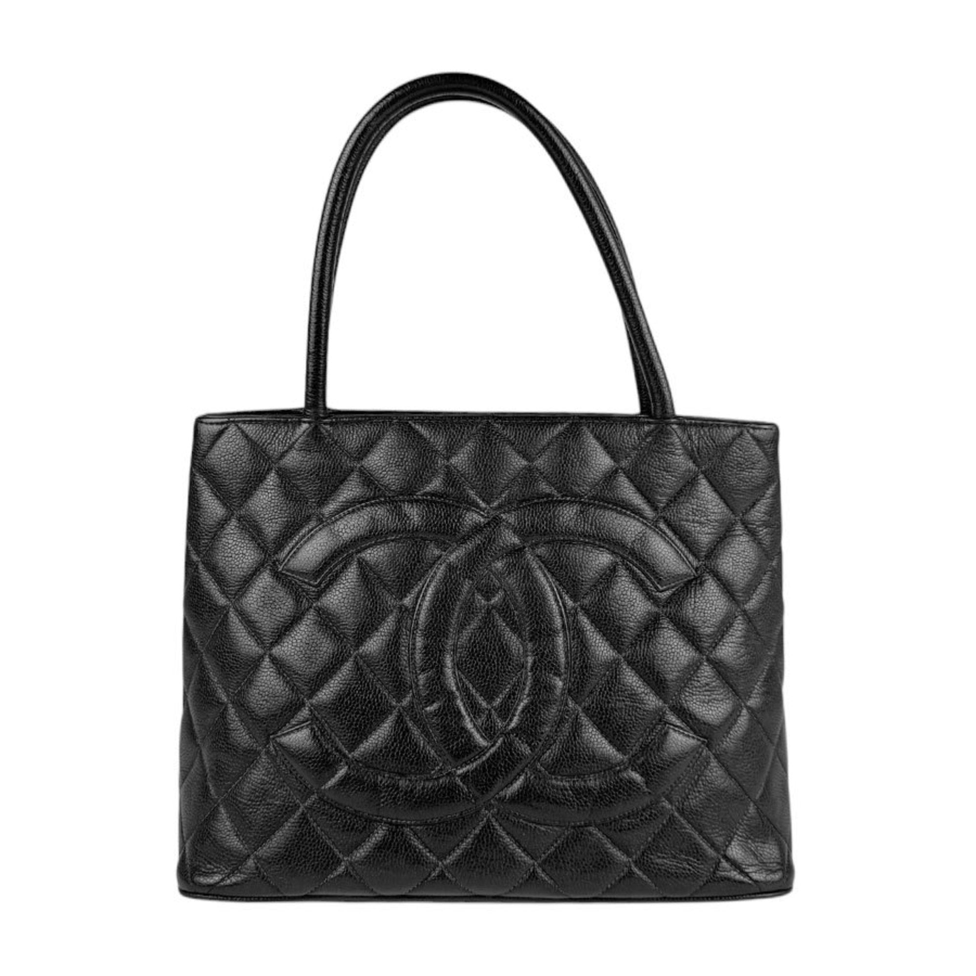 Medallion Tote Quilted Caviar