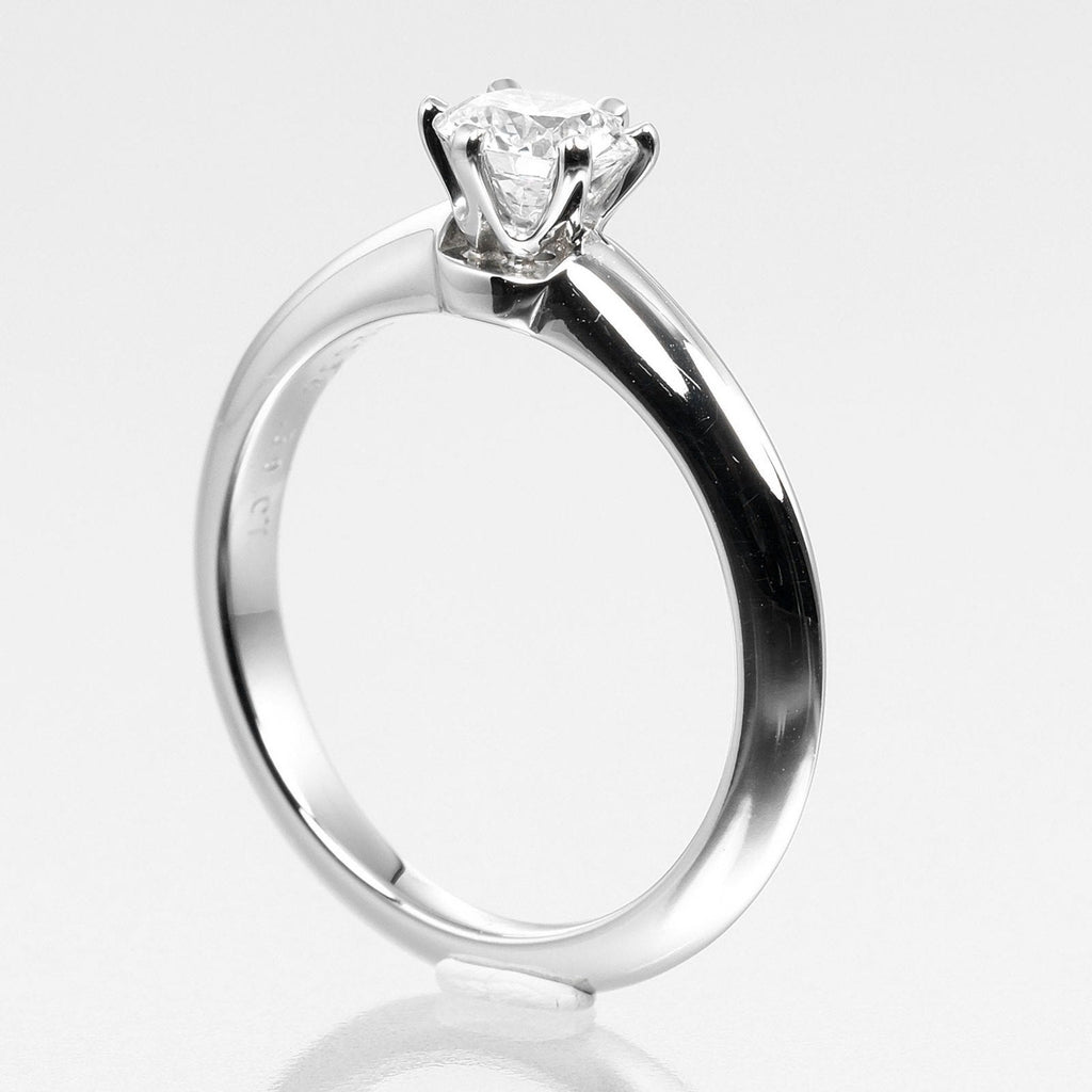 Engagement Ring Platinum with 0.39ct Diamond