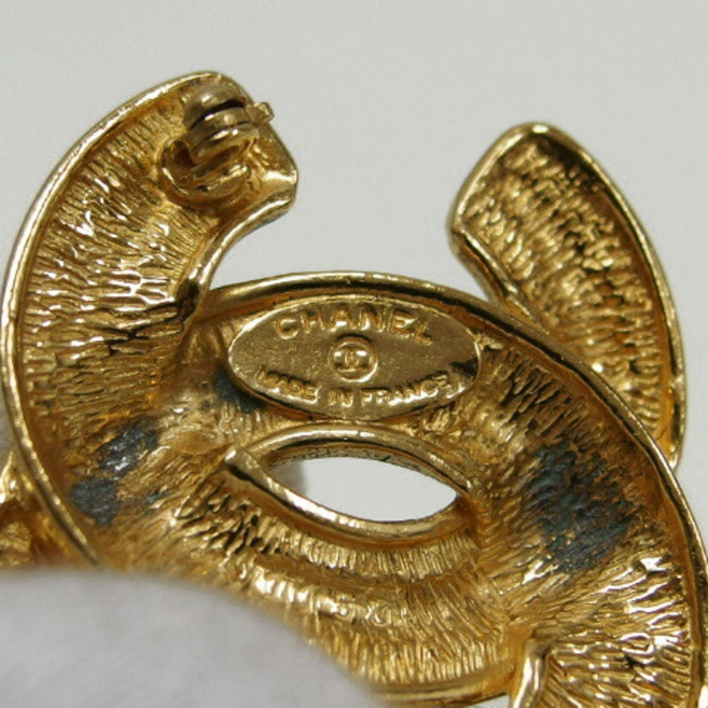 CC Logo Brooch Gold-Tone Metal