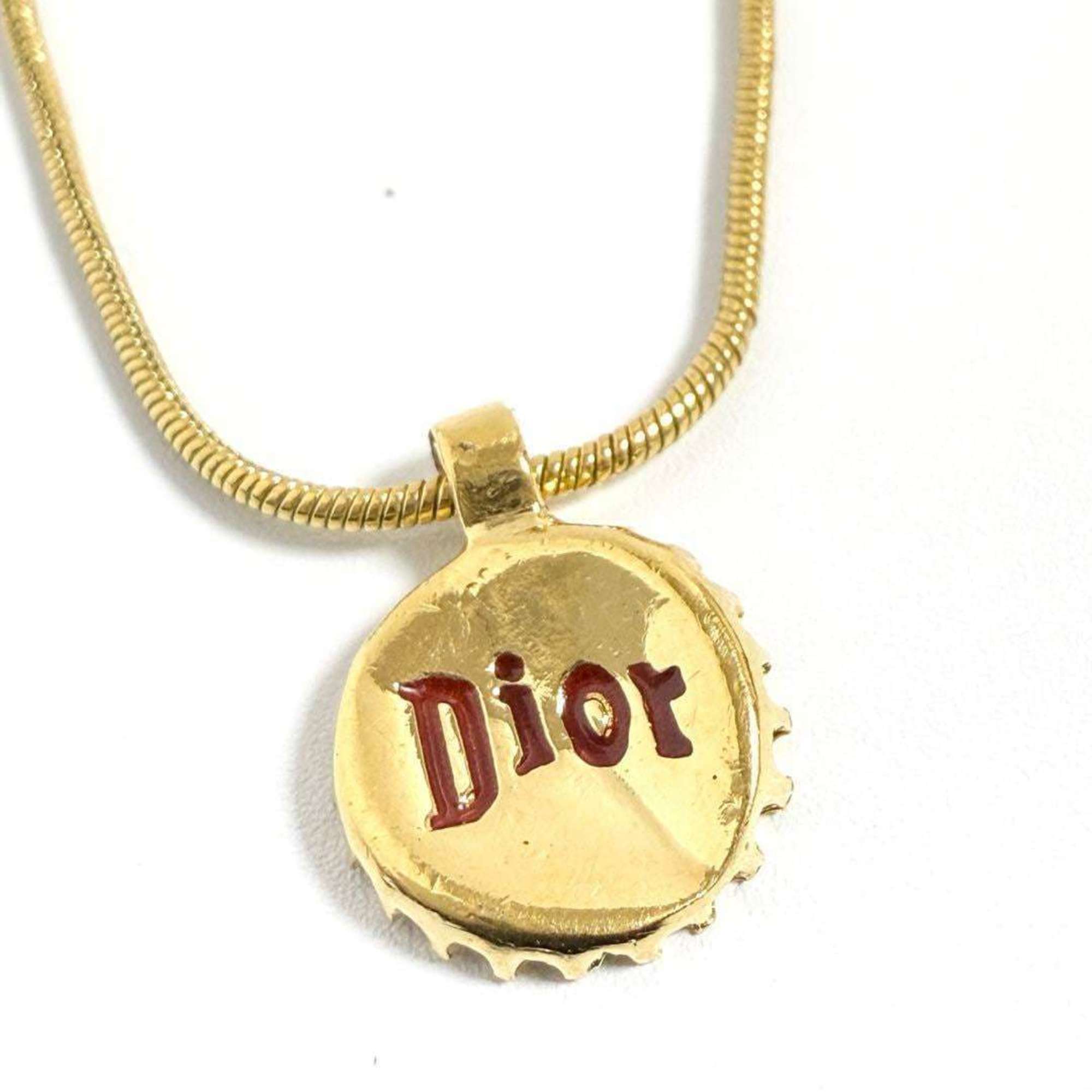 Vintage Bottle Cap Pendant Necklace Metal