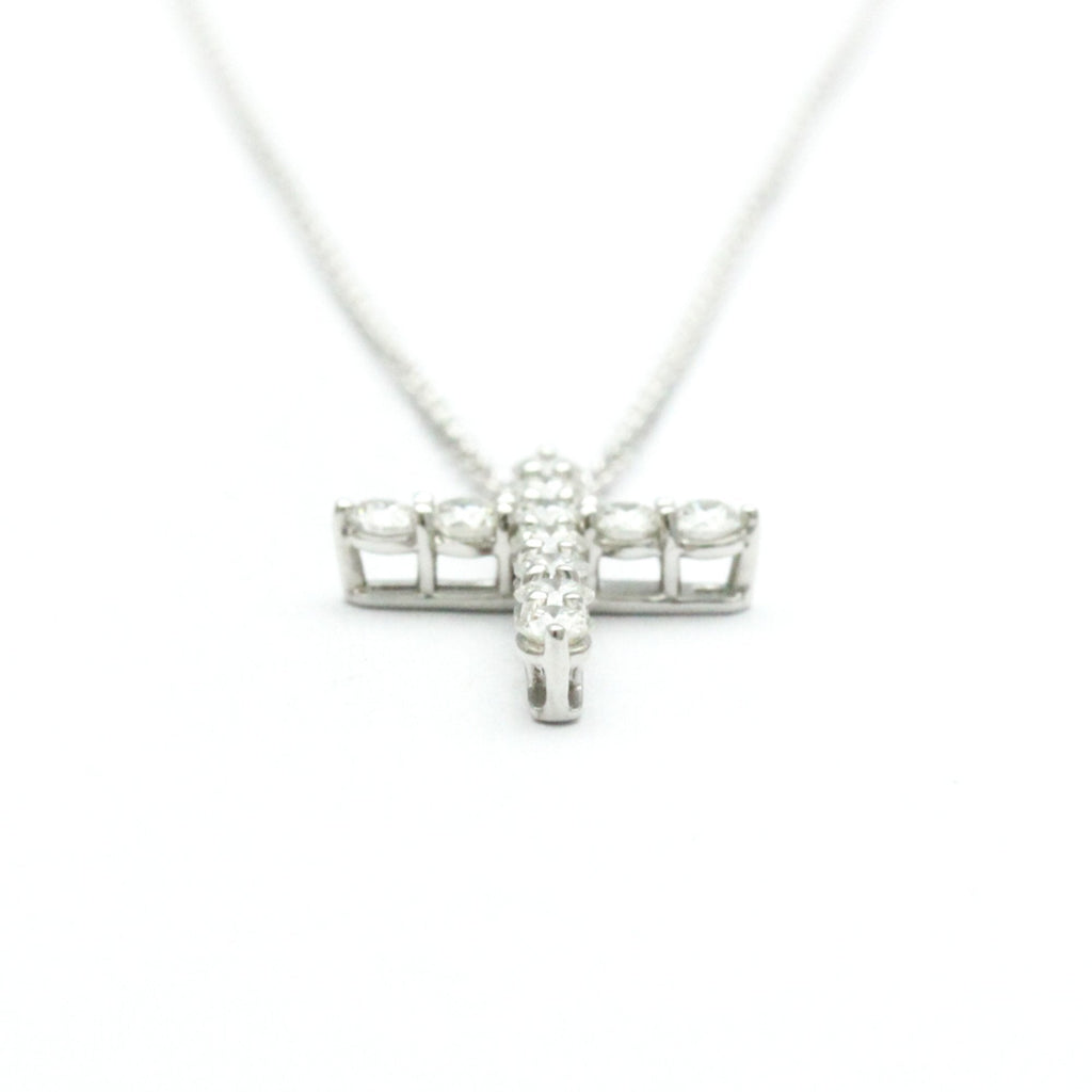 Small Pendant Necklace Platinum with Diamond