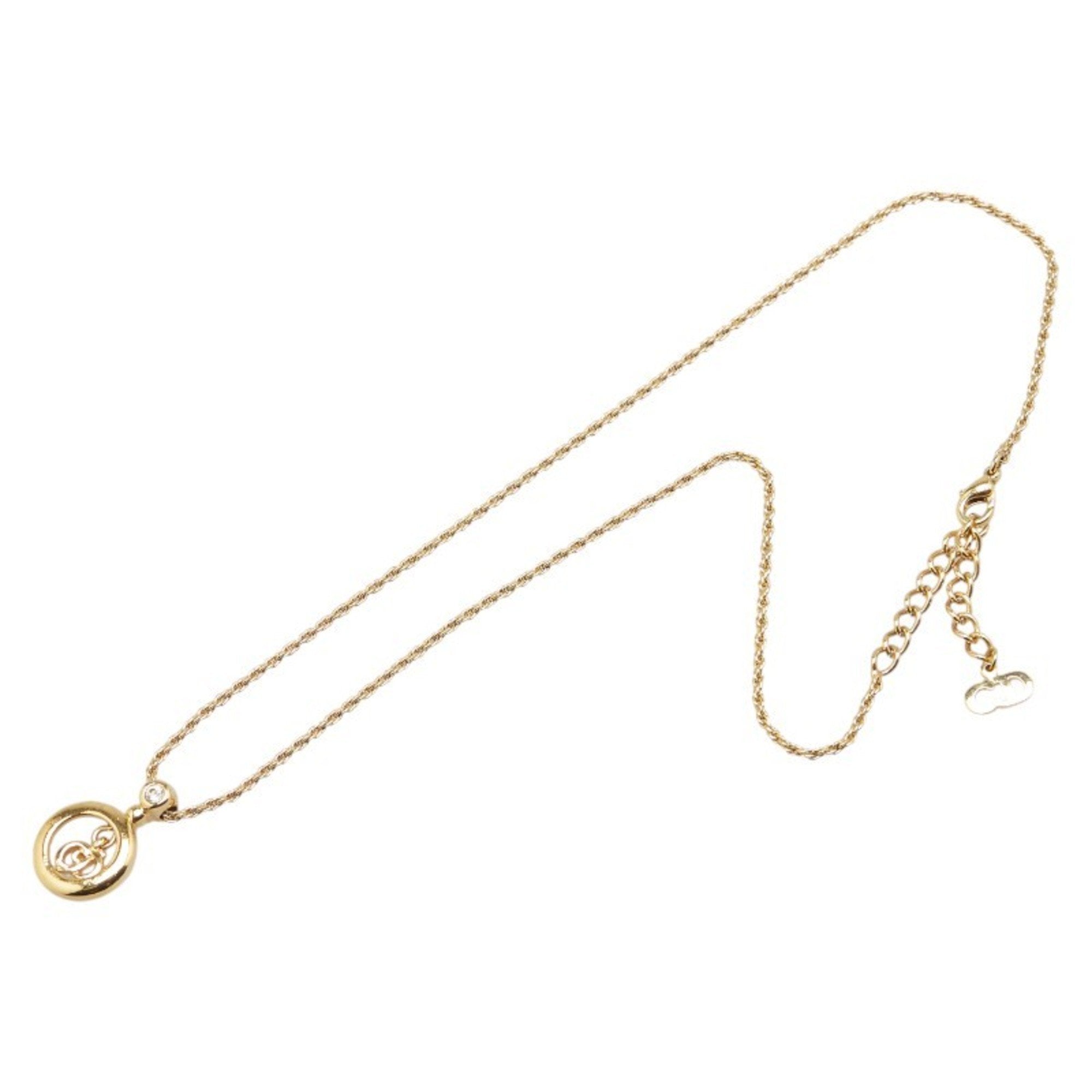 Pendant Necklace Gold