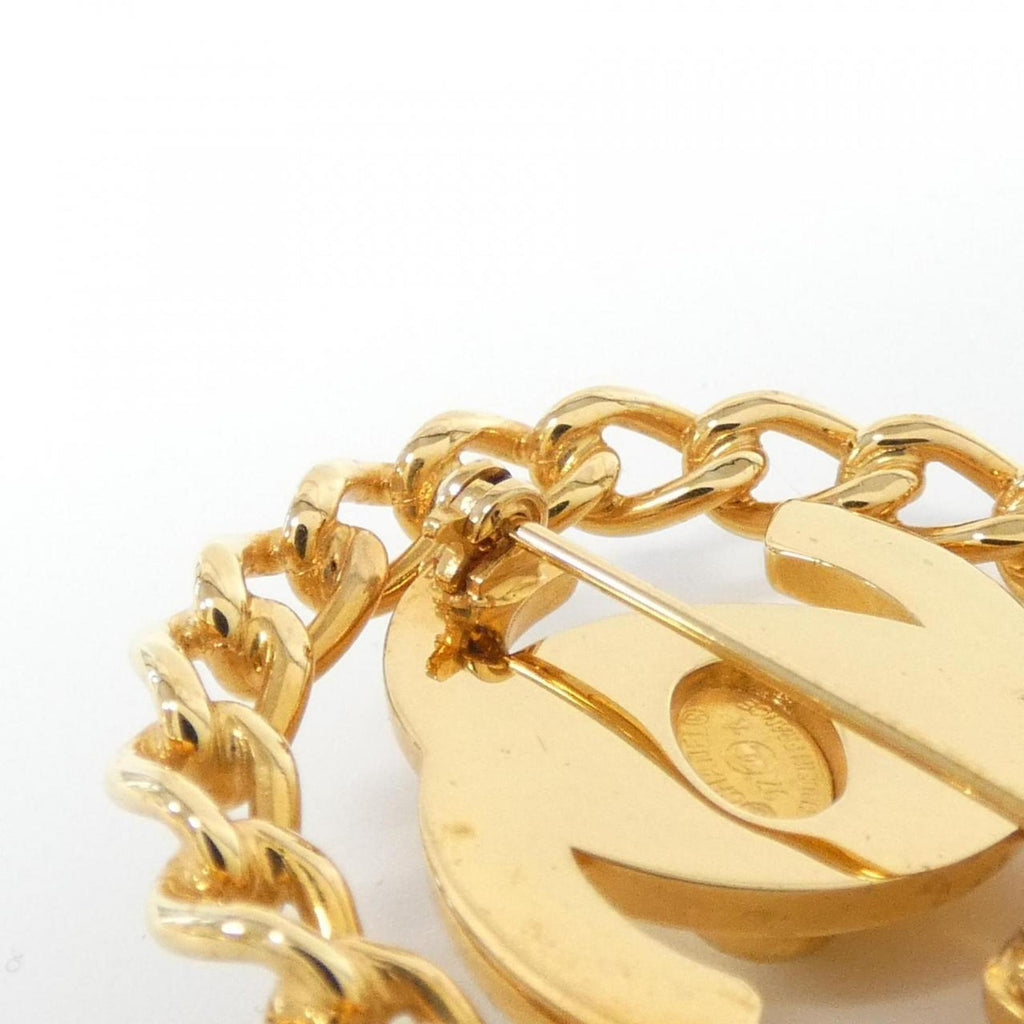 Brooch Gold-Tone Metal