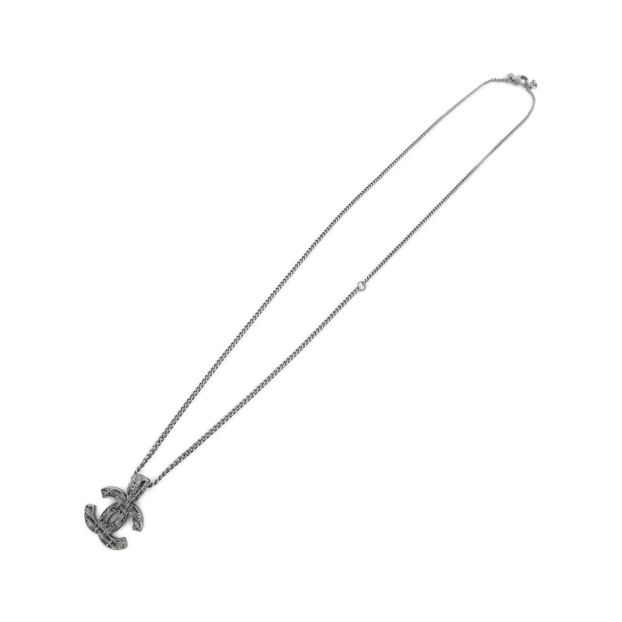Pendant Necklace Silver