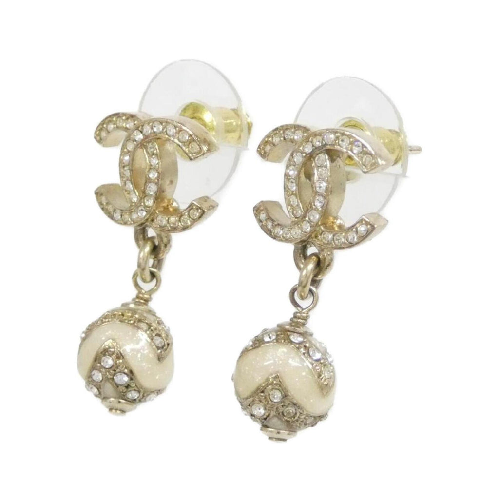 Earrings Metal