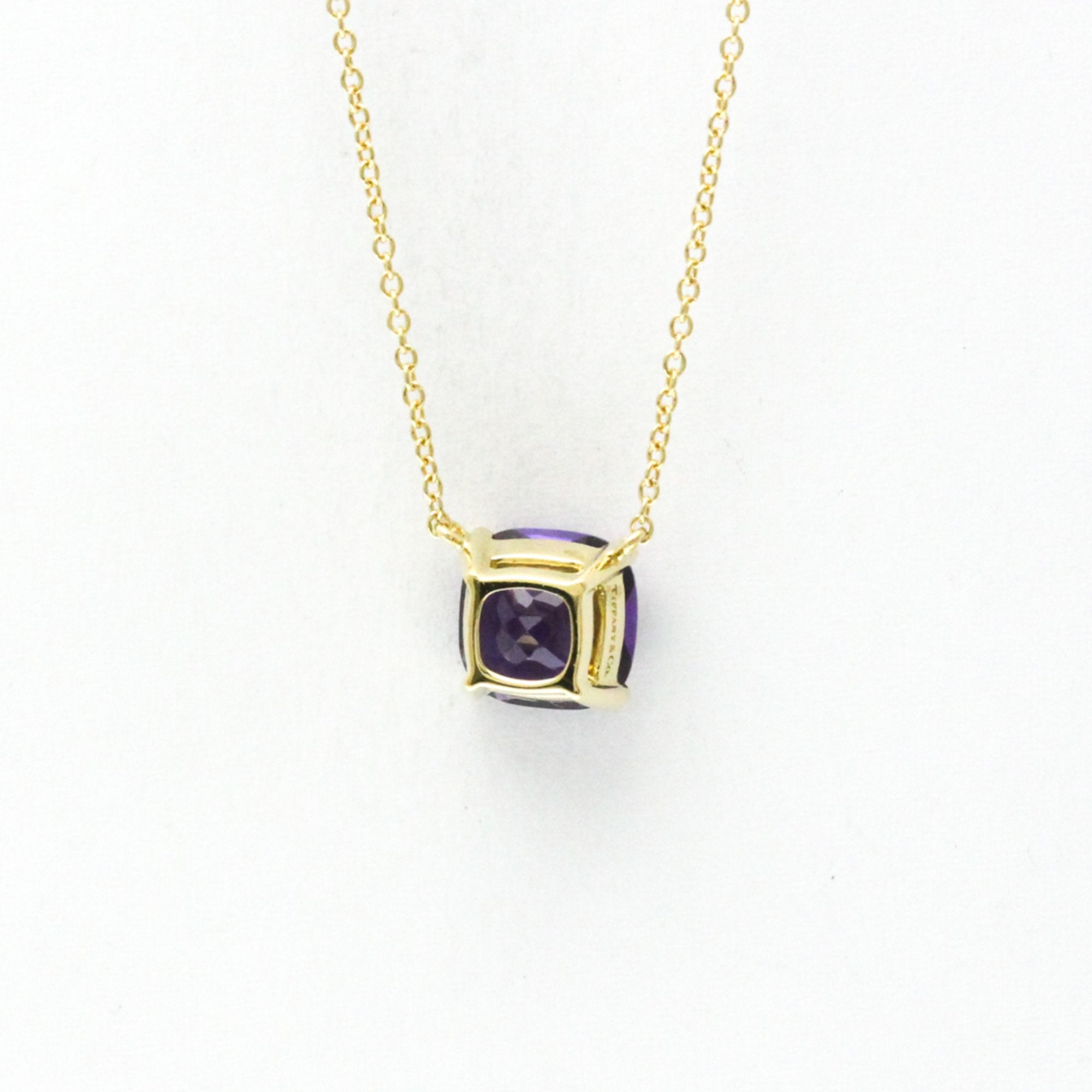 Pendant Necklace 18K Yellow Gold with Amethyst