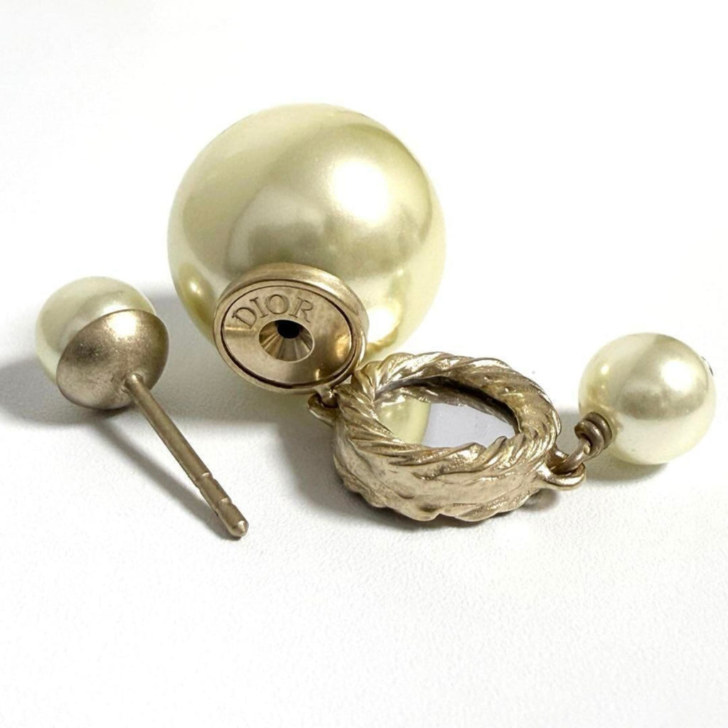 Tribal Earrings Artificial Pearl and Metal