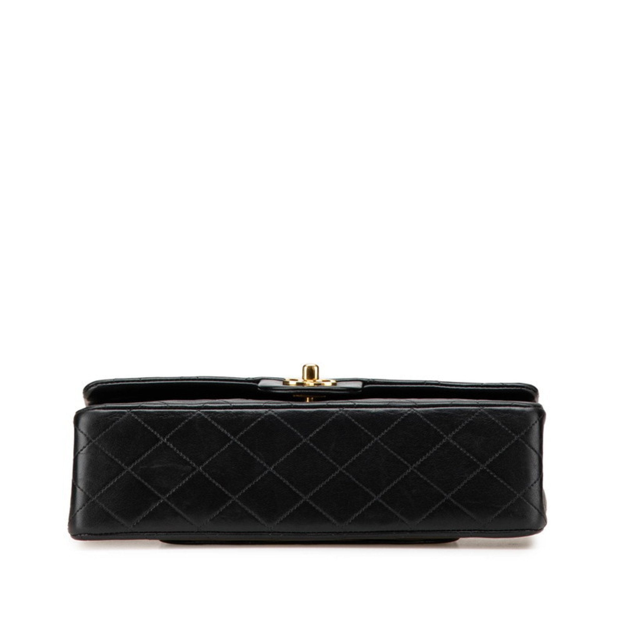 Vintage Classic Double Flap Bag Quilted Lambskin Medium
