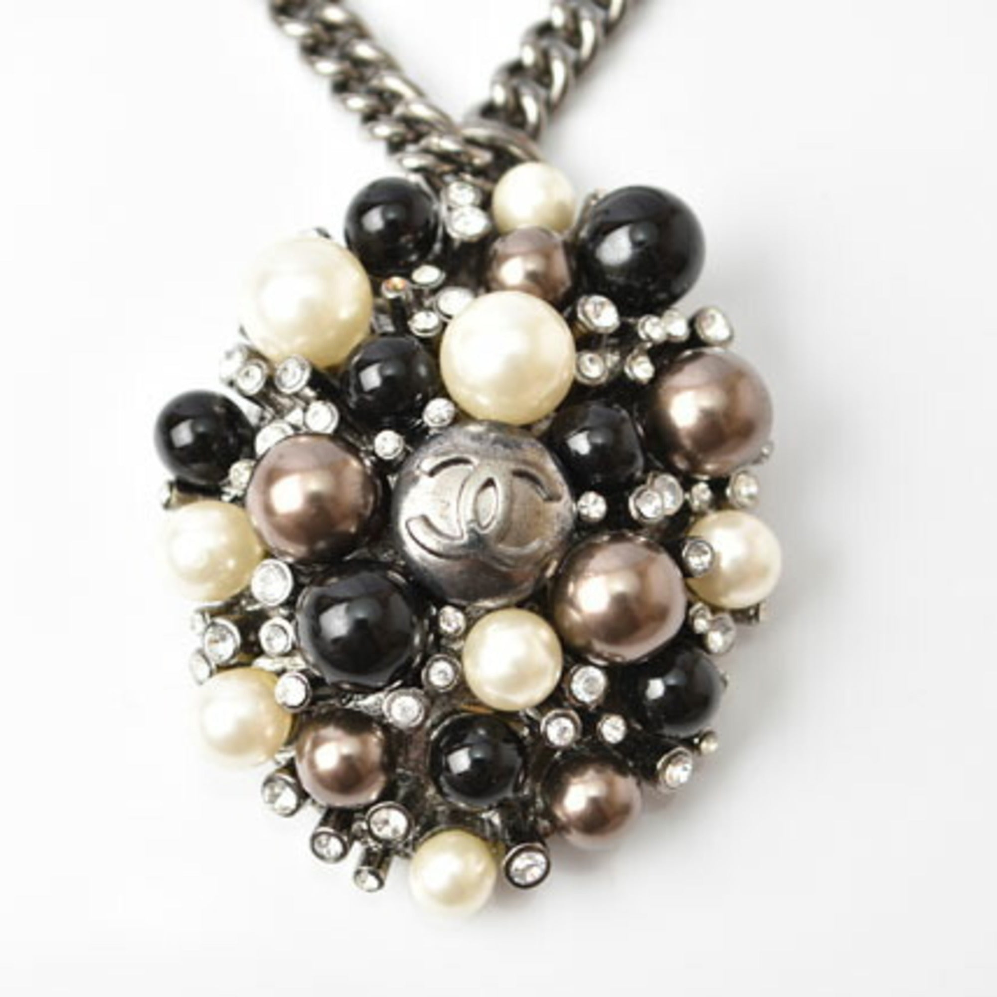 Pendant Necklace With Artificial Pearl and Resin and Rhinestone Silver