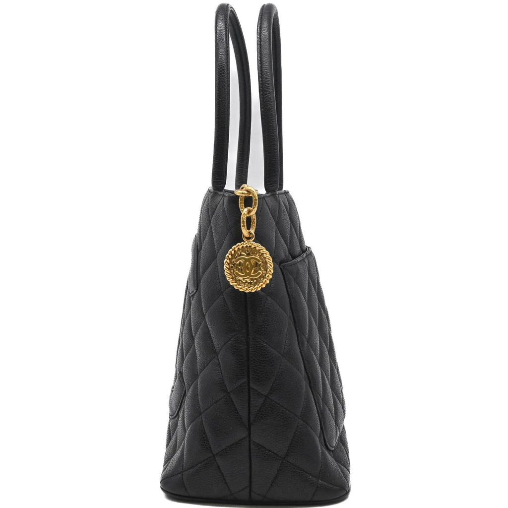 Medallion Tote Quilted Caviar