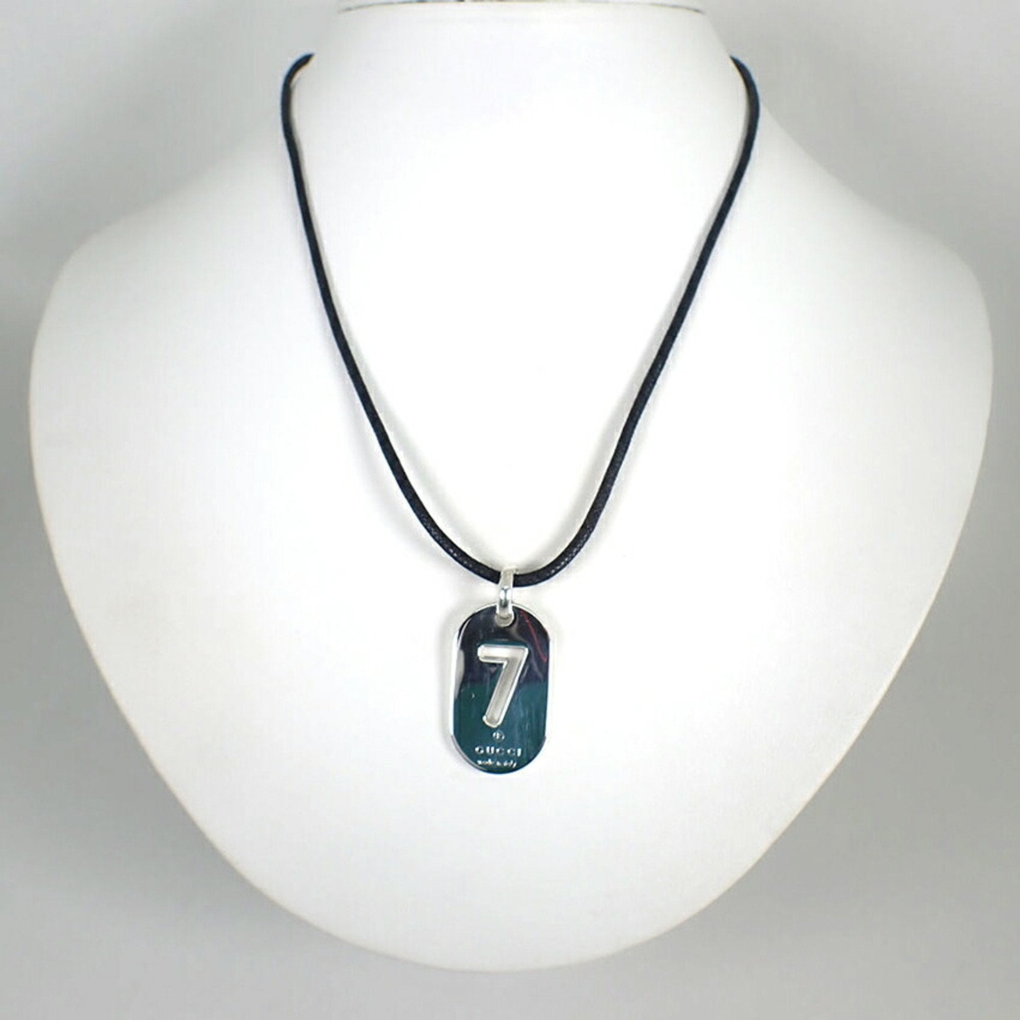No.7 Plate Pendant Necklace Sterling Silver
